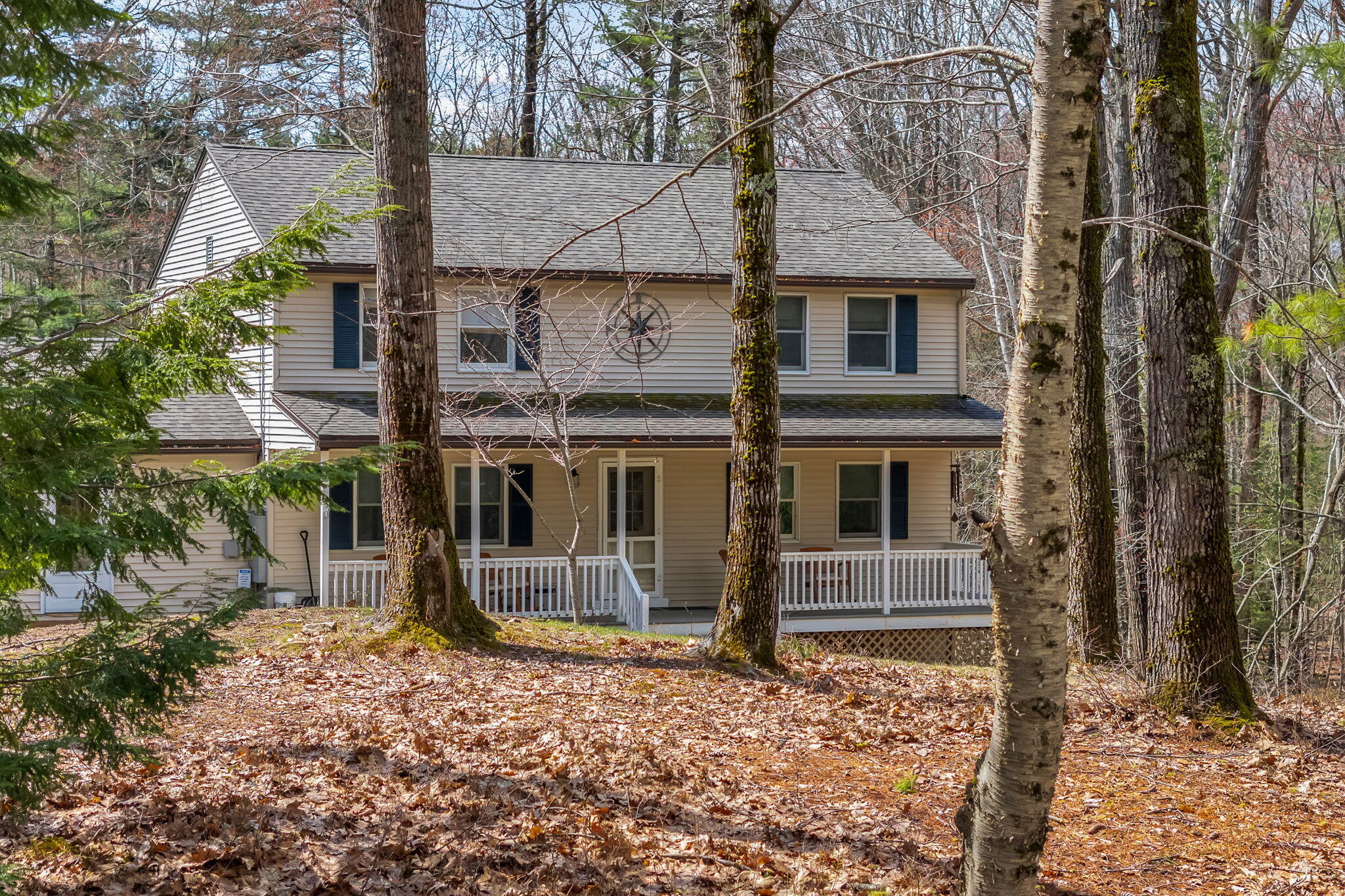 8 Evergreen Drive — photo