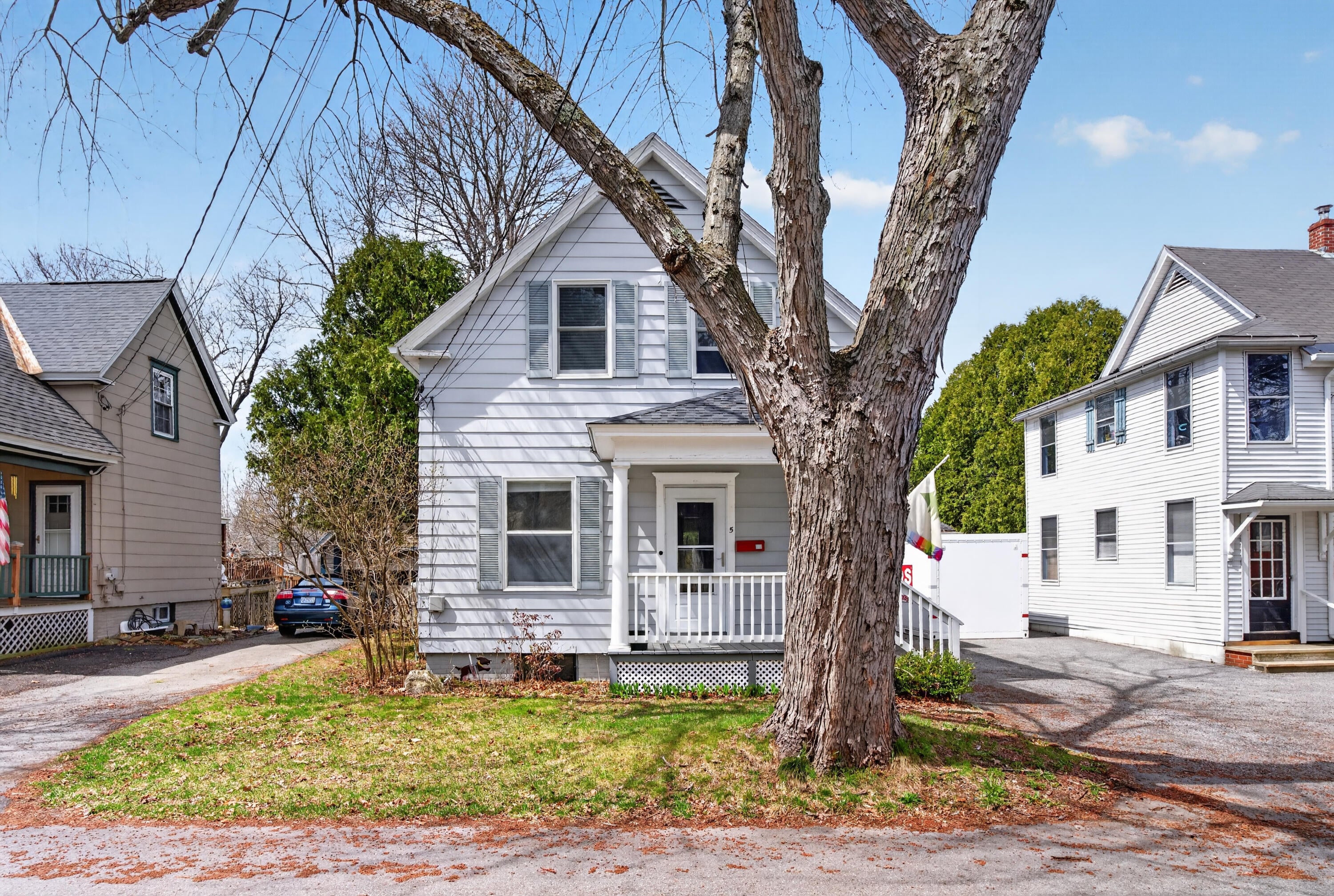 5 Newman Street — photo