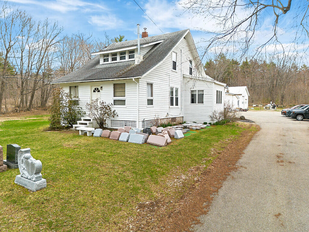 585 Riverside Drive, Augusta, ME 04330 — photo 2