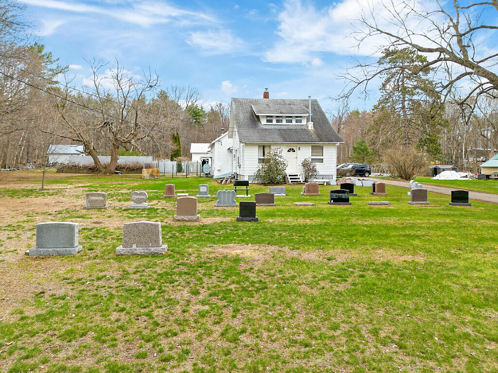 585 Riverside Drive, Augusta, ME 04330 — photo 3