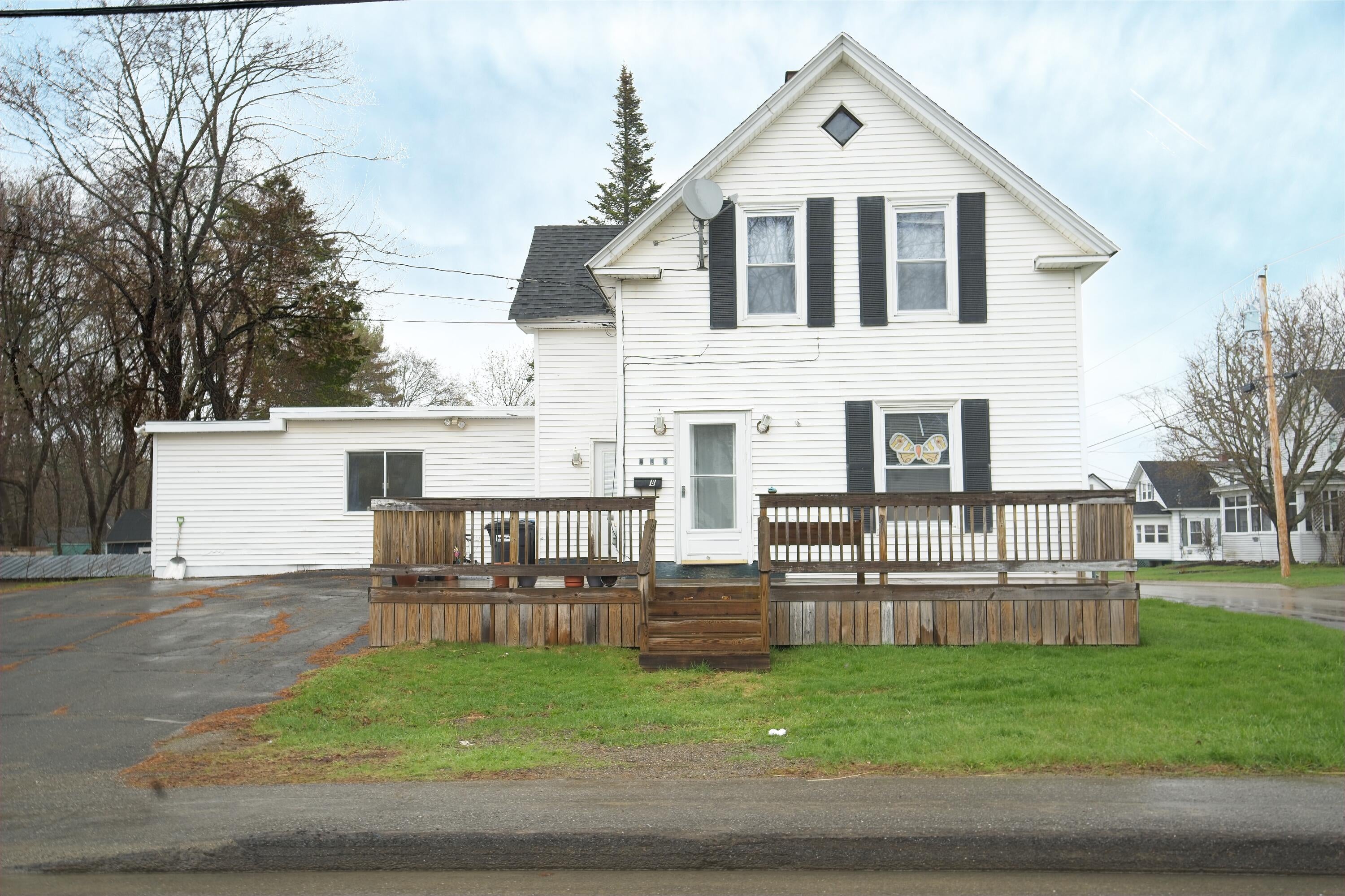 398 Brunswick Street — photo