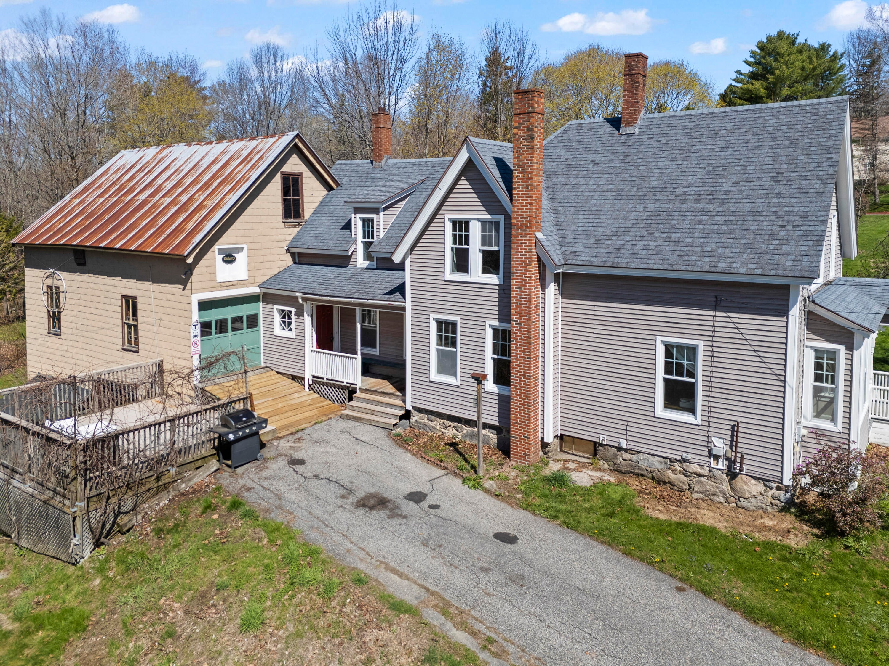194 Oak Hill Road — photo