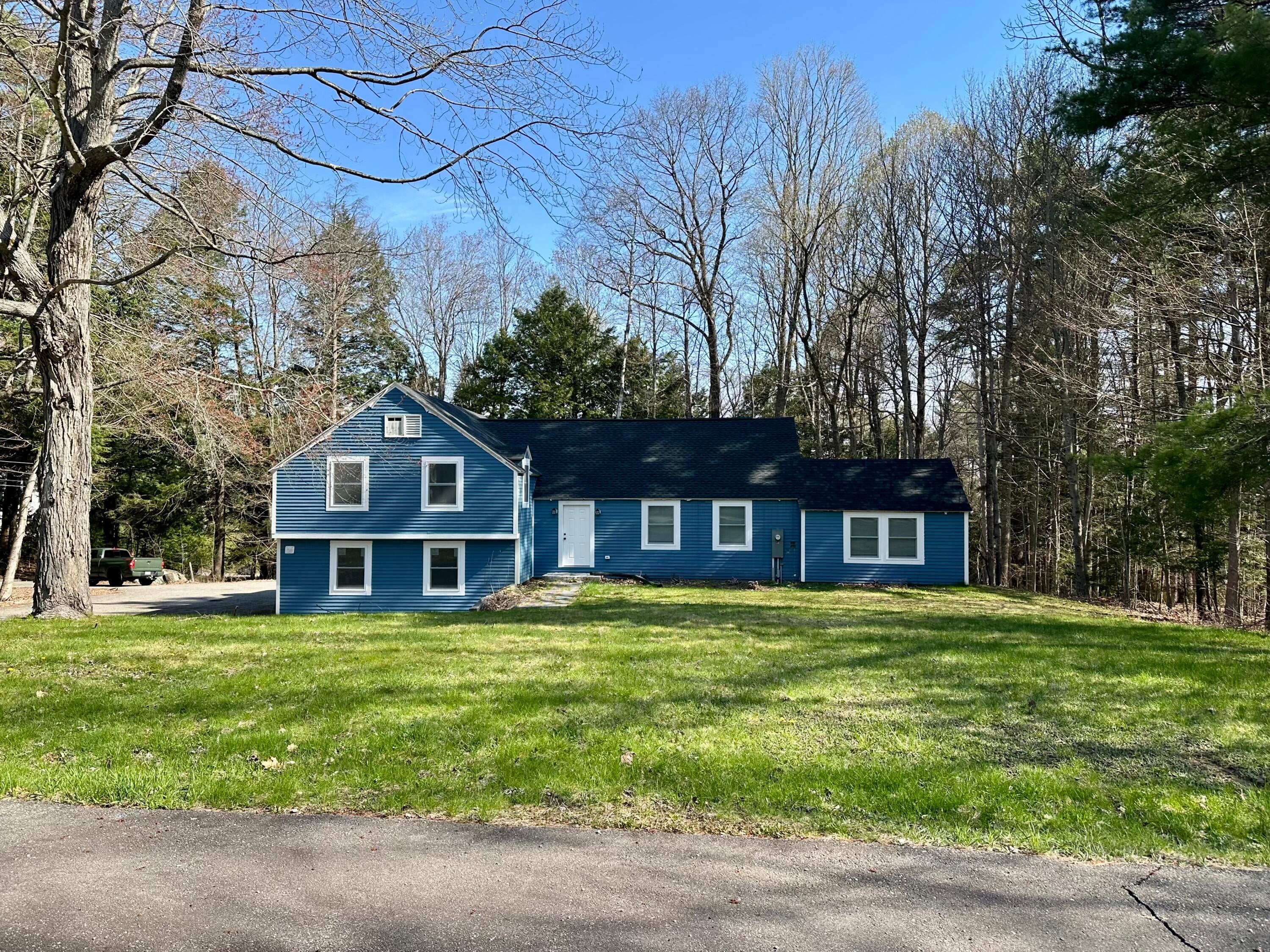 11 Deer Run — photo