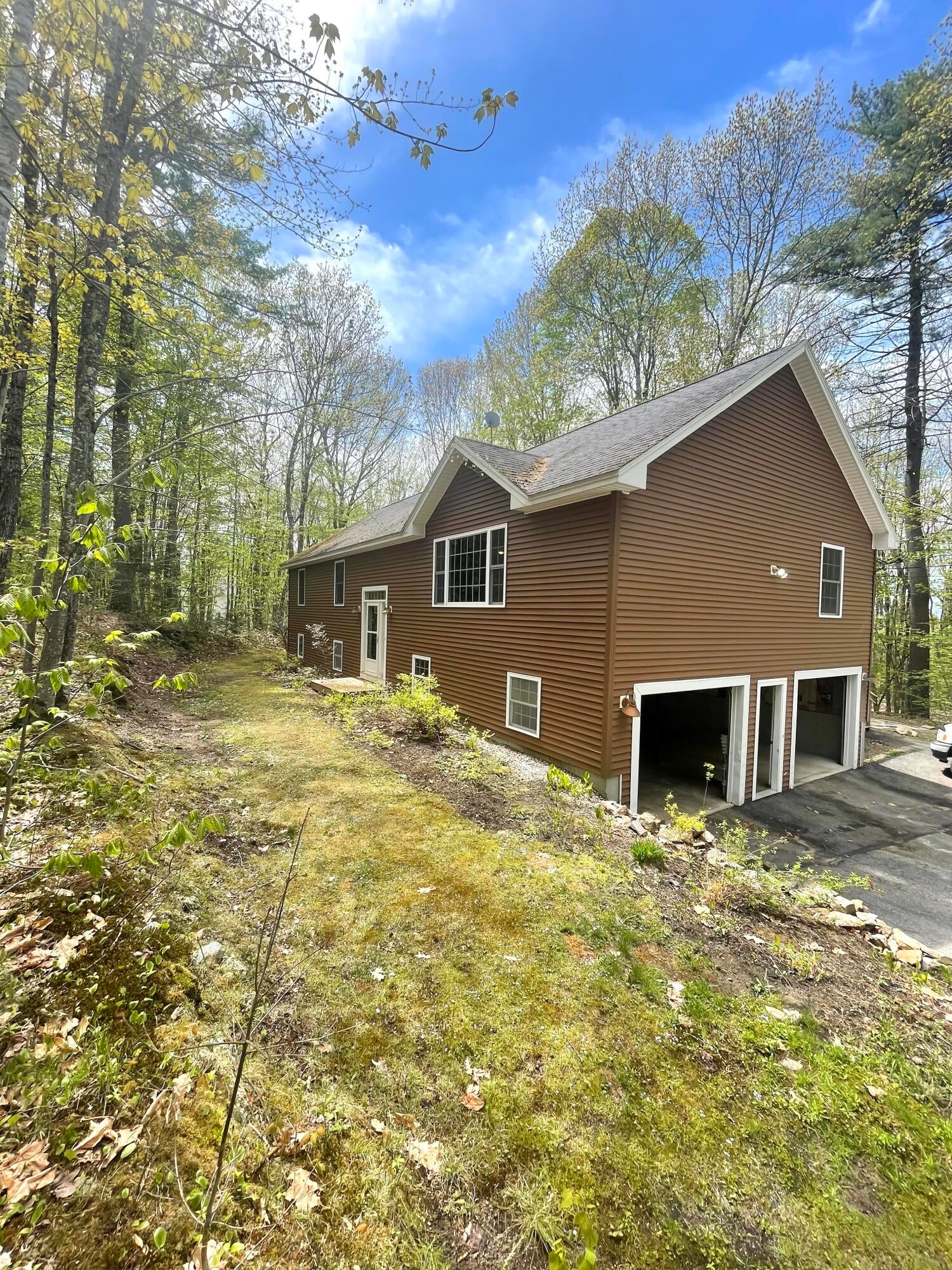 6 Eisenhower Court — photo