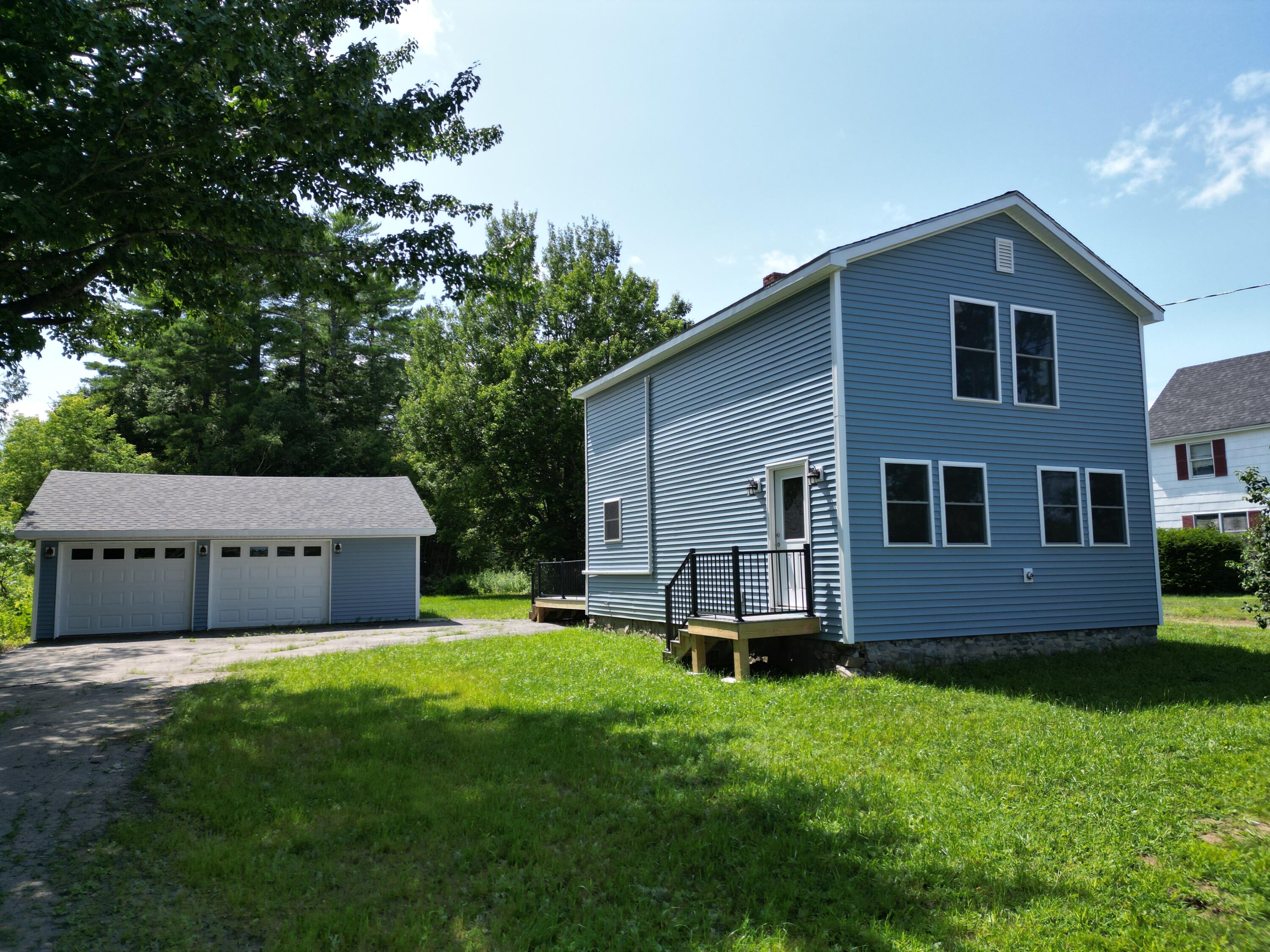38 River Road — photo