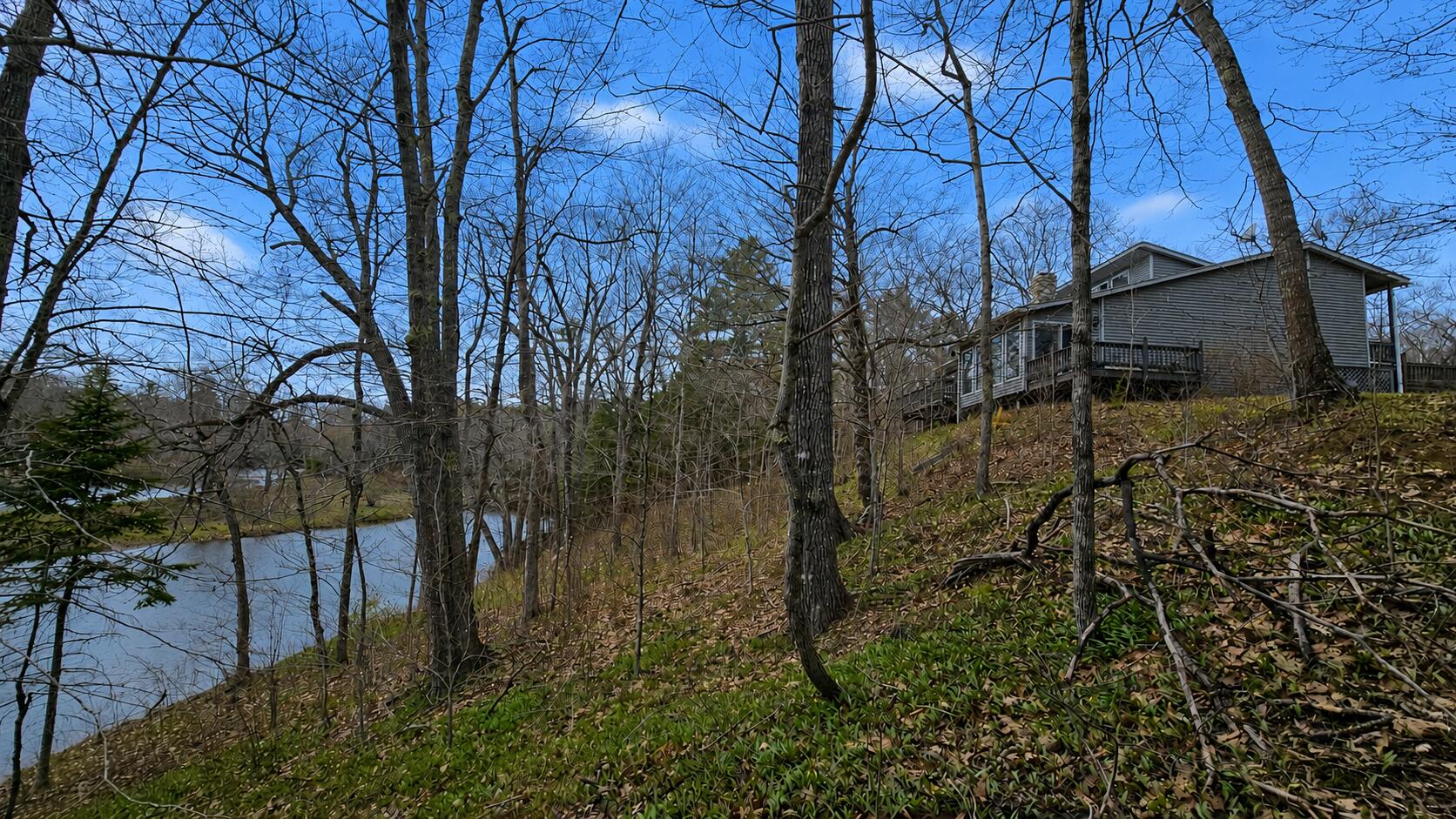 202 Stream Road — photo