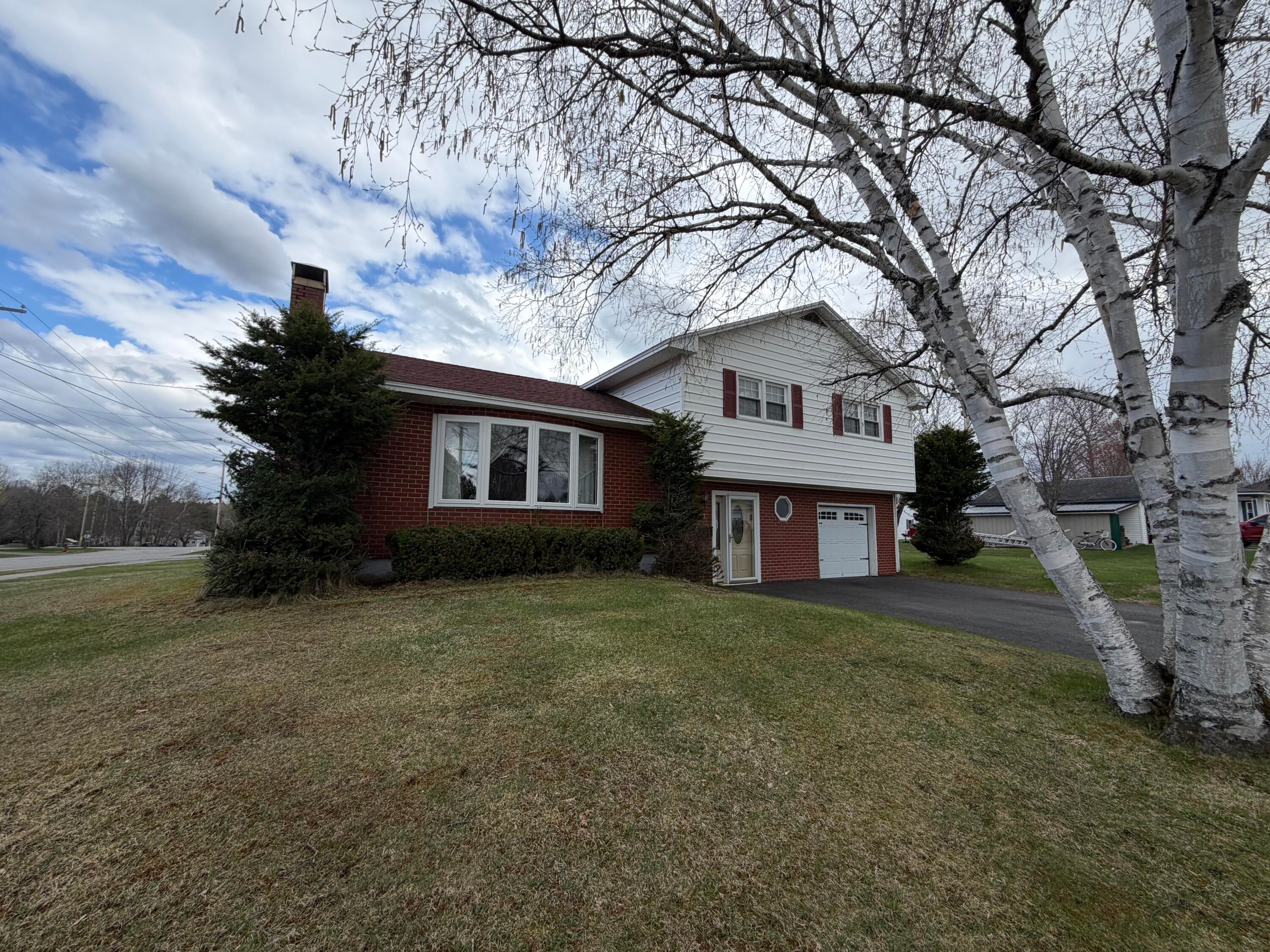43 Elm Street — photo