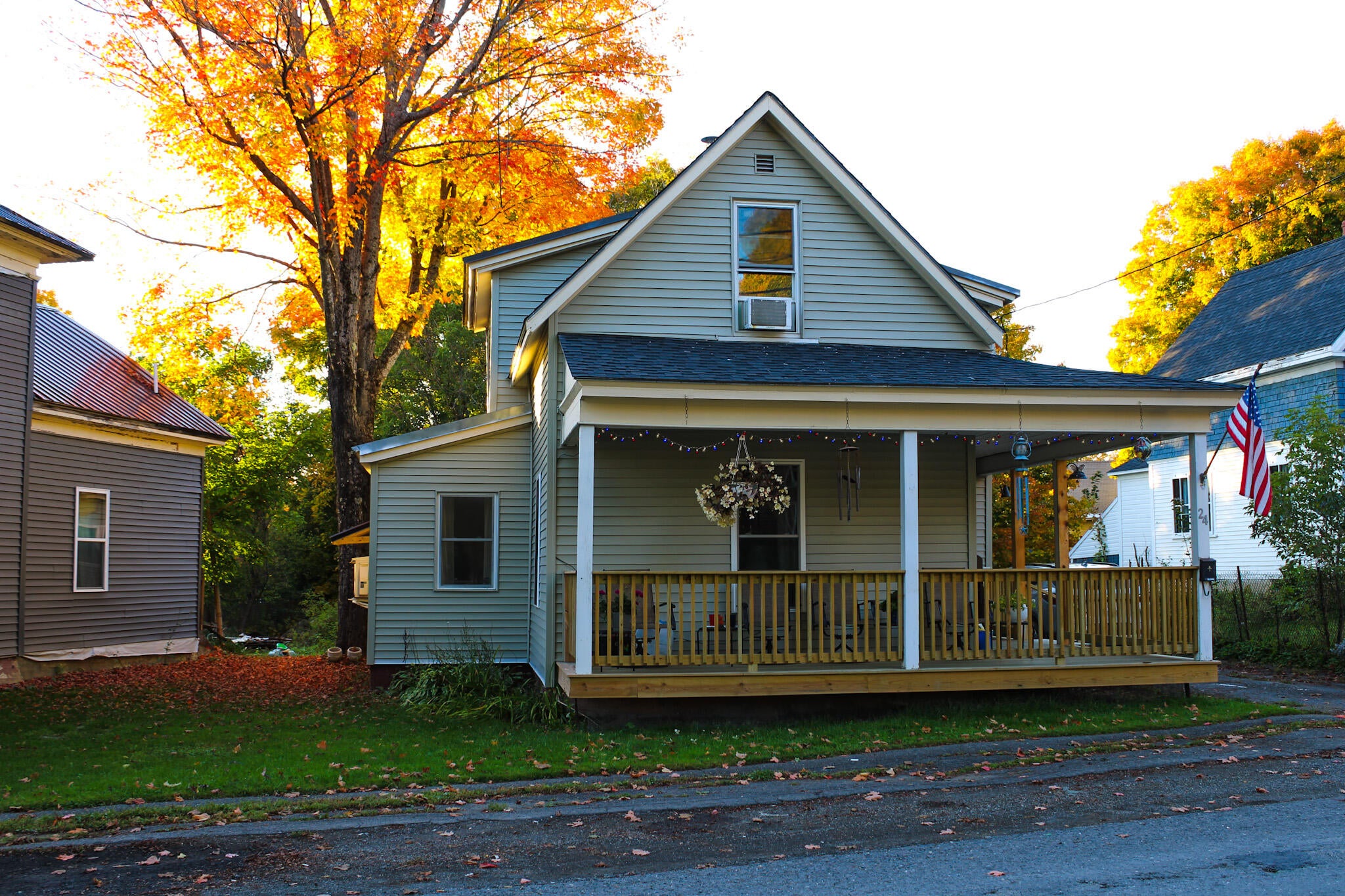 24 Elm Street — photo