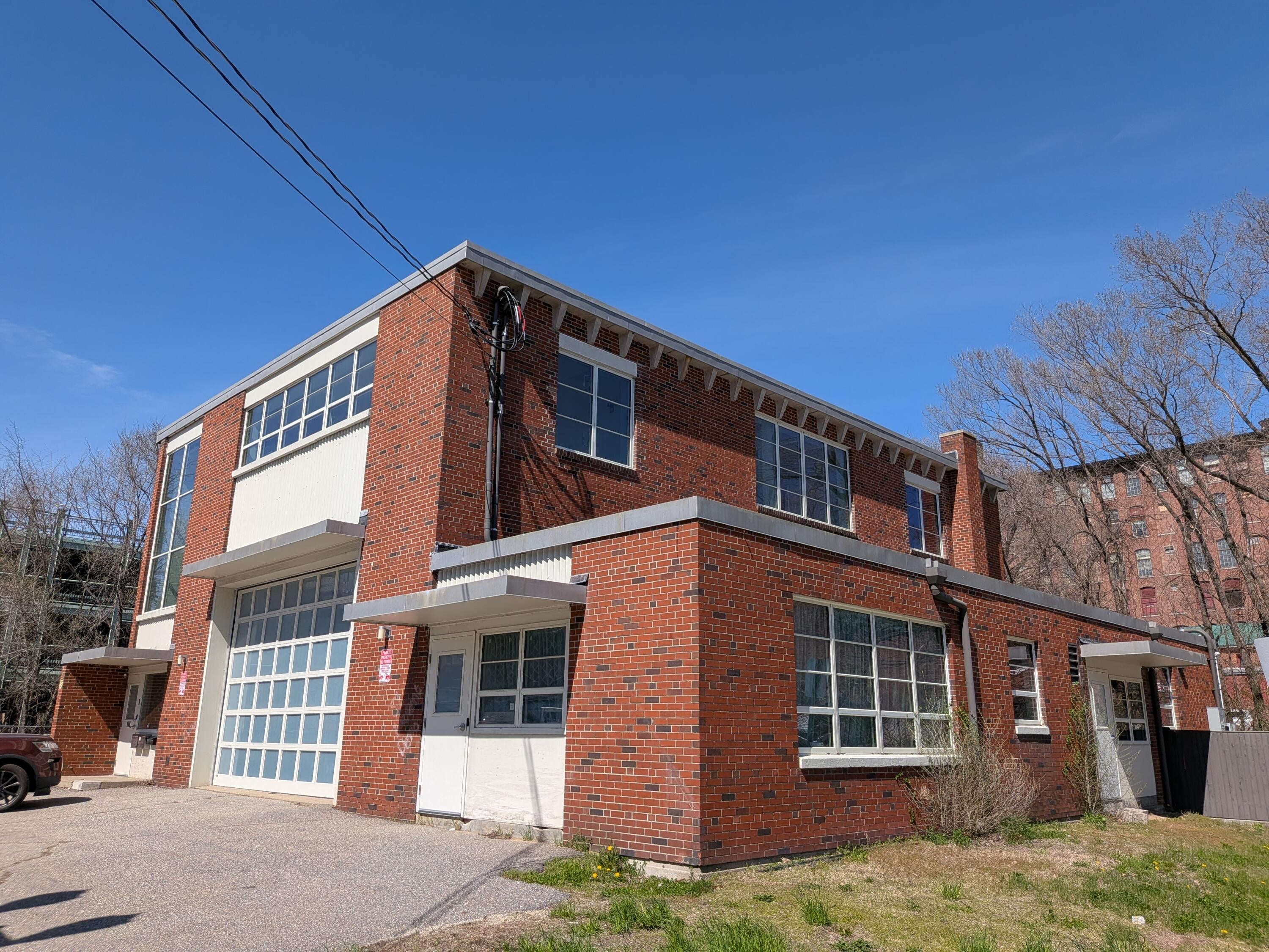 188 Lincoln Street — photo