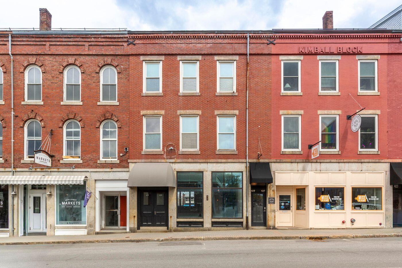 429 Main Street — photo