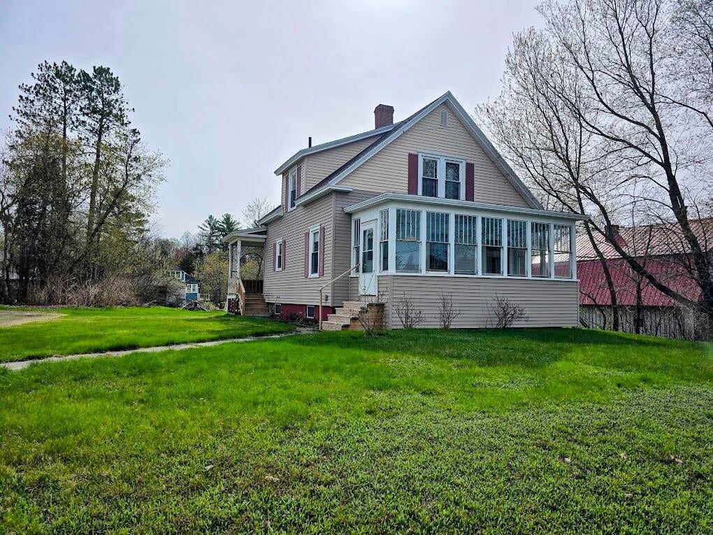 1521 Main Road — photo