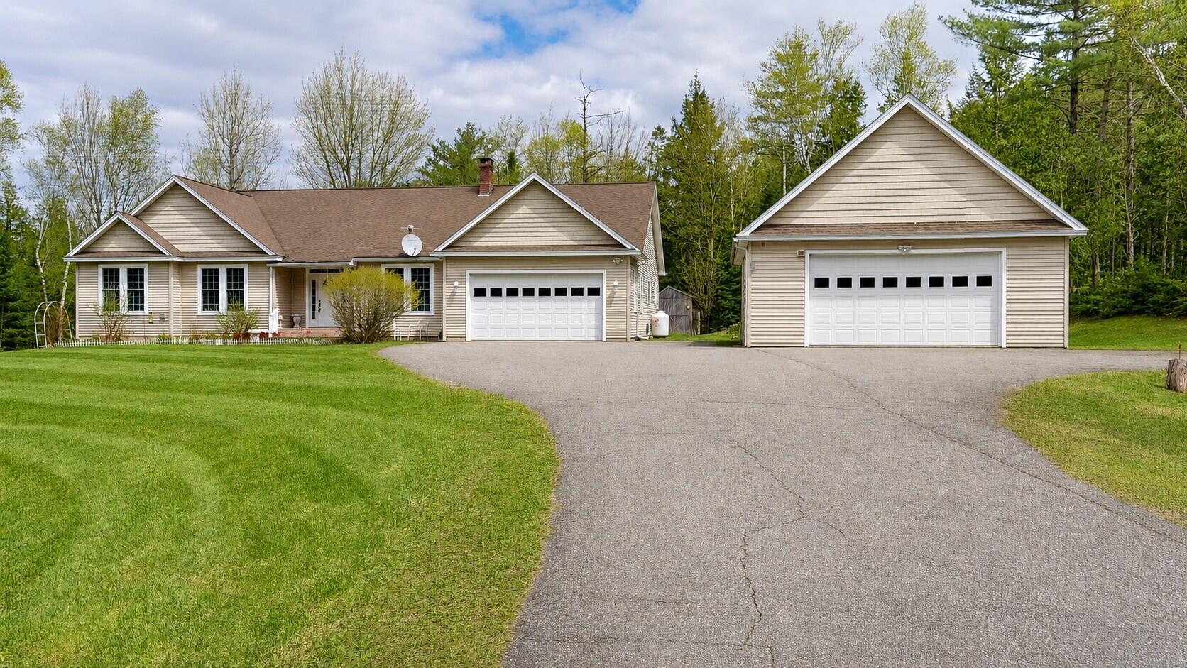 30 Merritt Drive — photo
