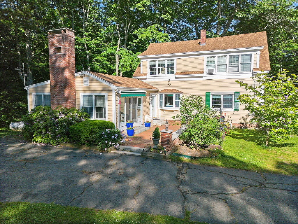 251 Cedar Grove Road — photo