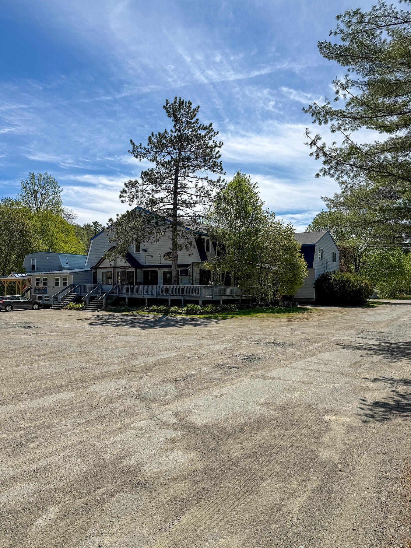 1201 Valley Crossing 1201 — photo