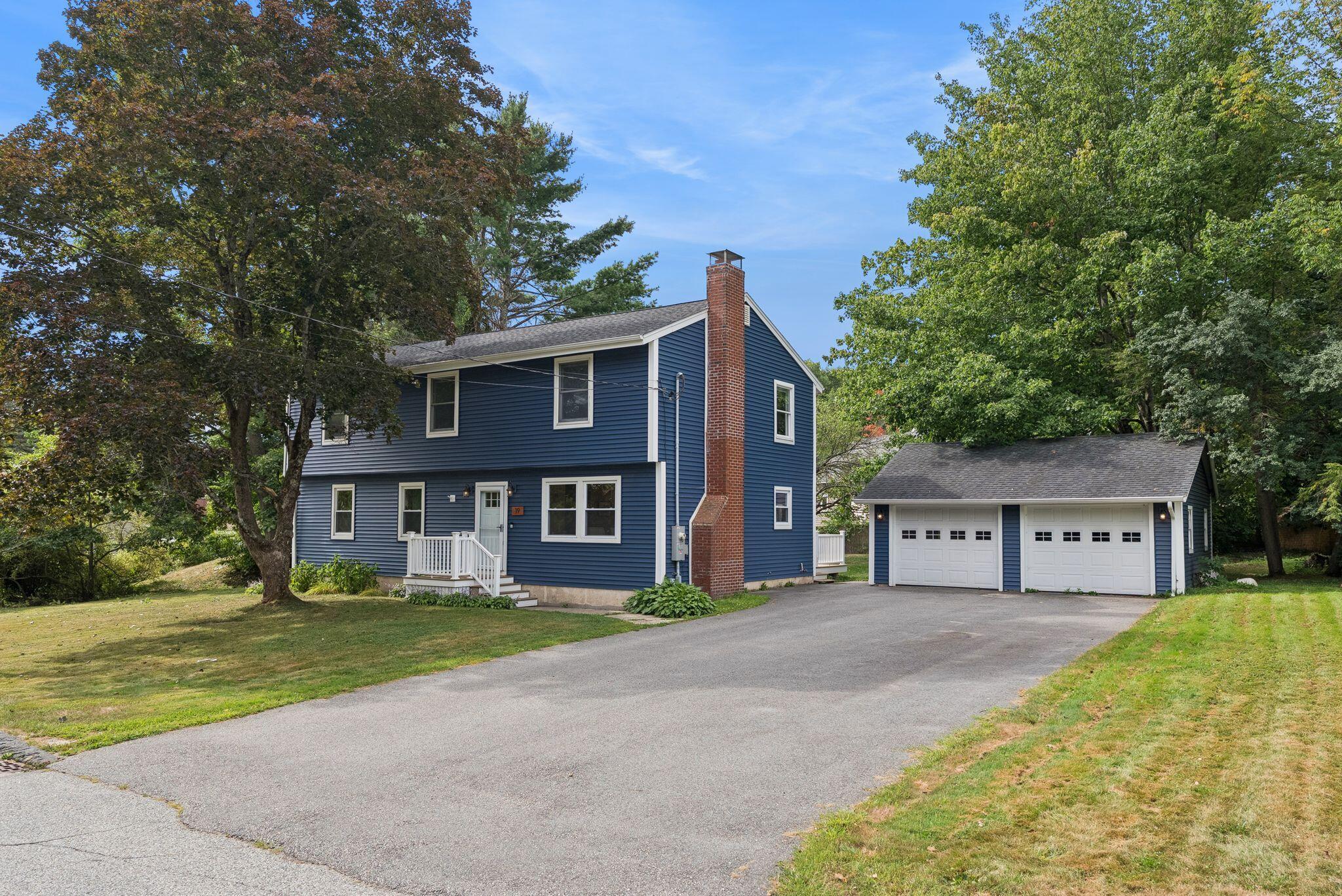 19 Hamlin Road — photo