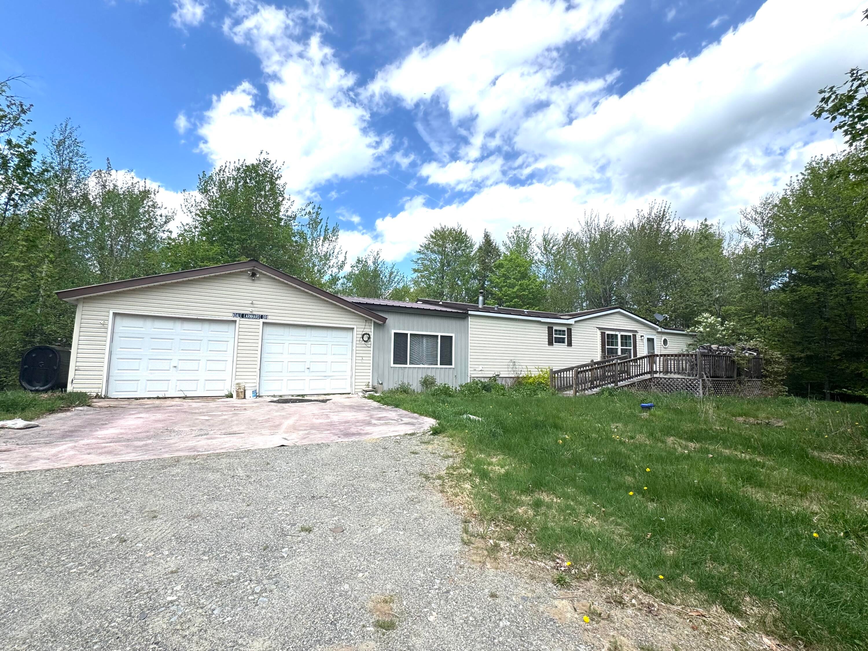 19 Tracy Road — photo