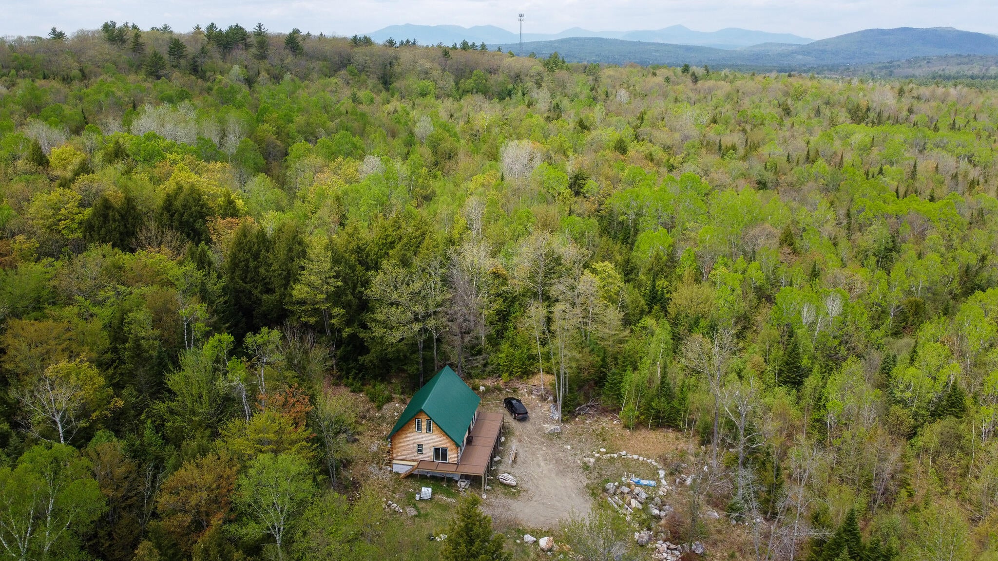 1316 New Portland Road — photo