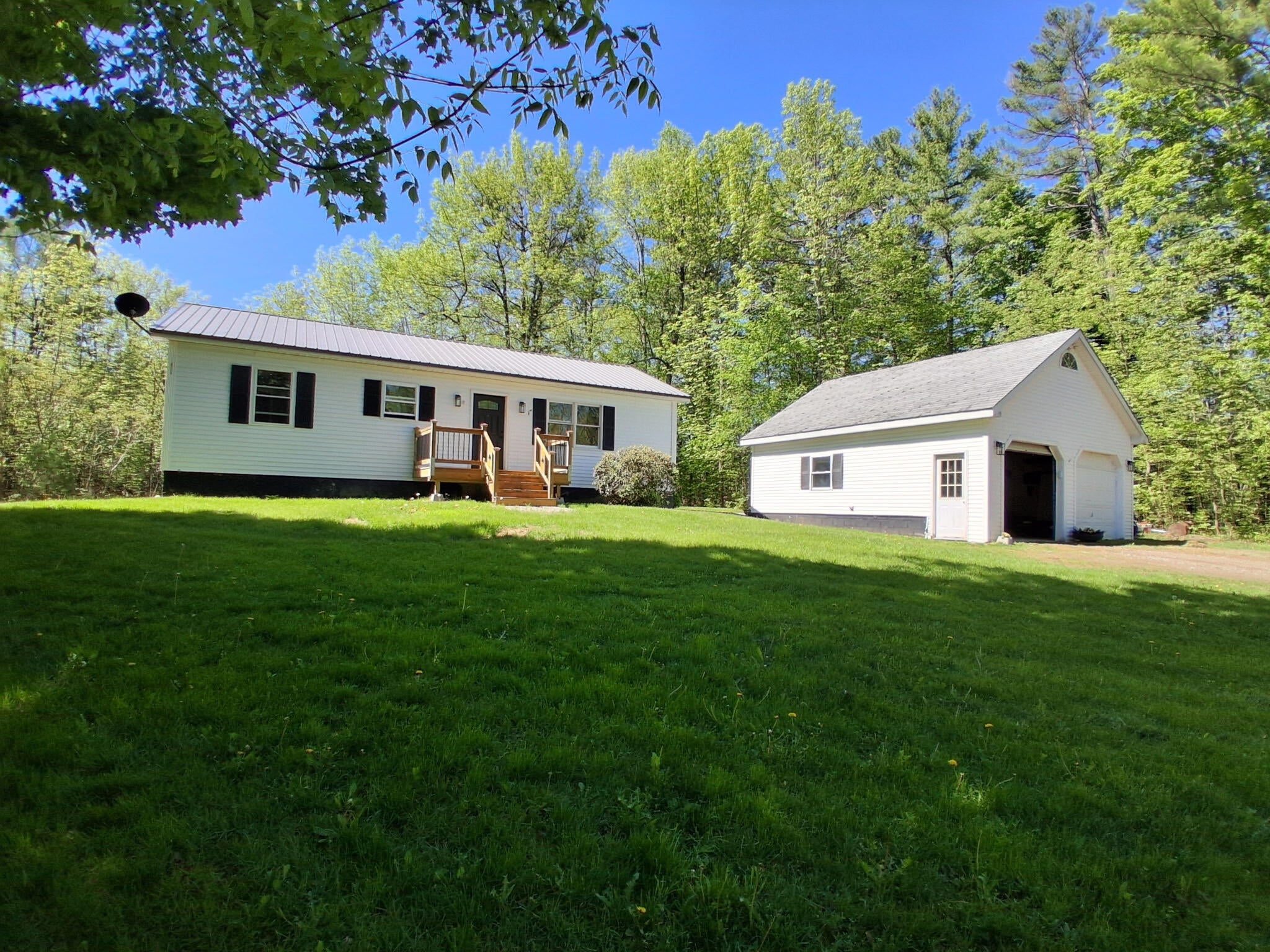 25 Brandy Lane — photo