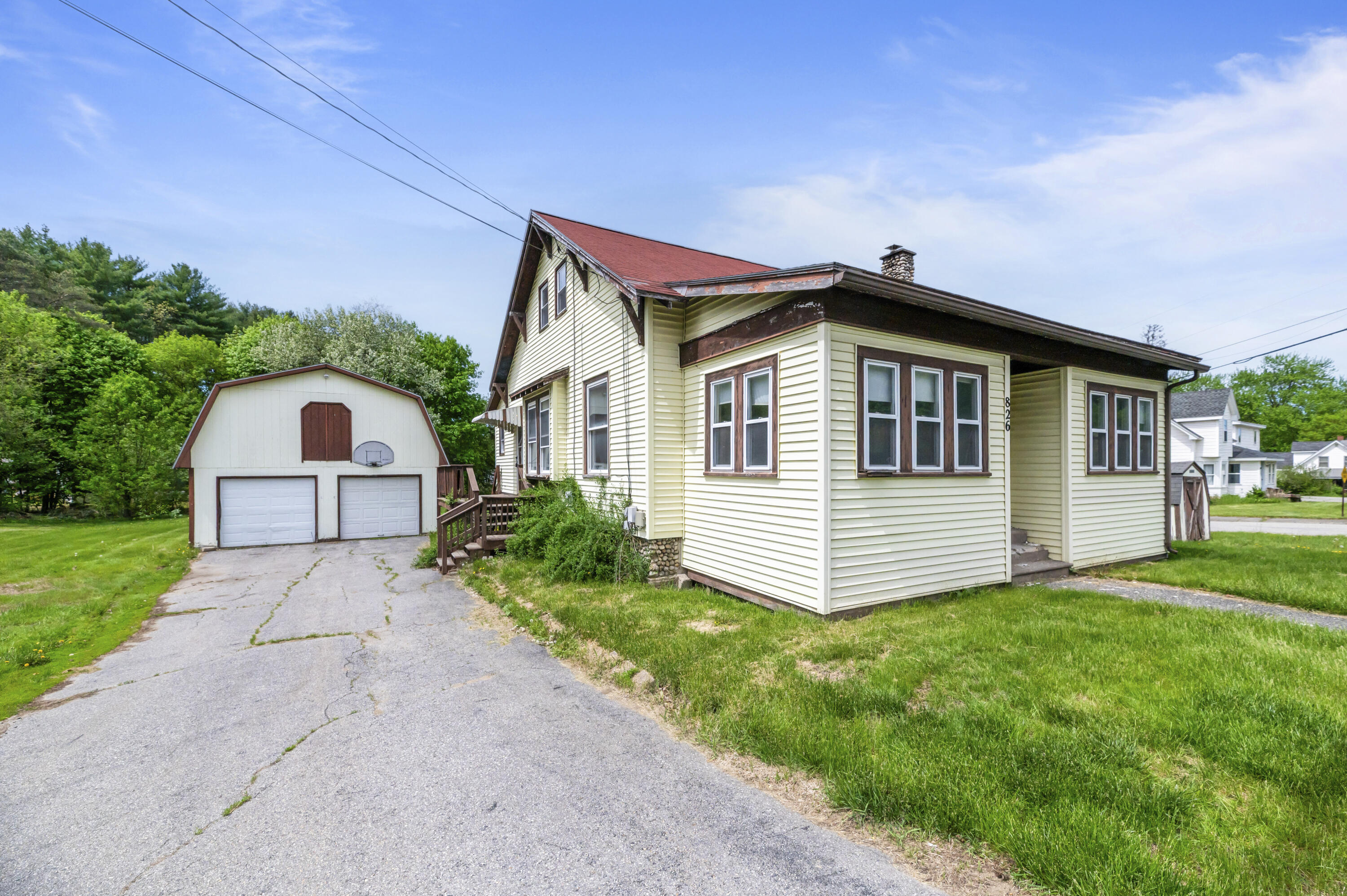 826 Riverside, Augusta, ME 04330 — photo 2