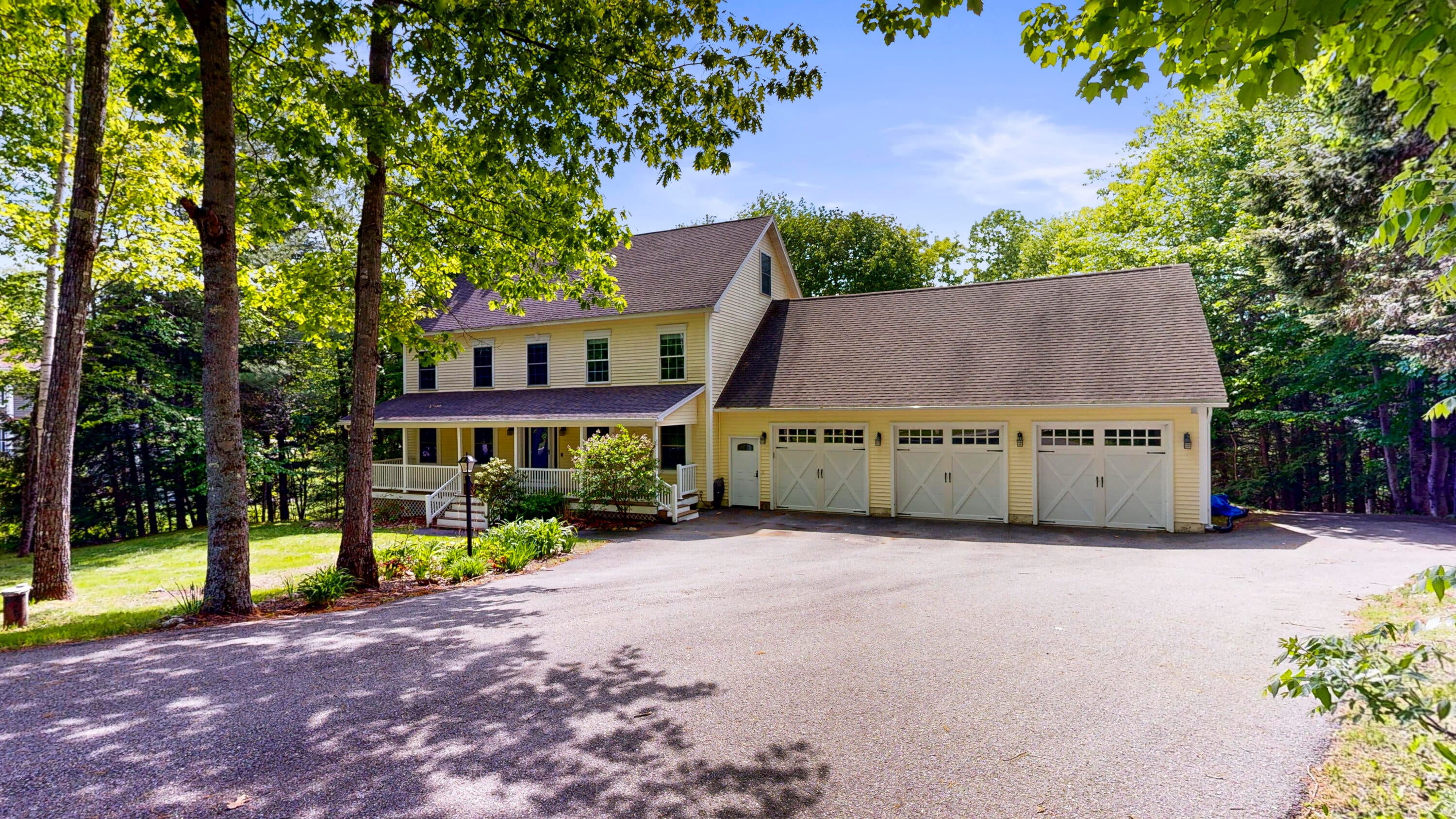 60 Waters Edge Drive — photo