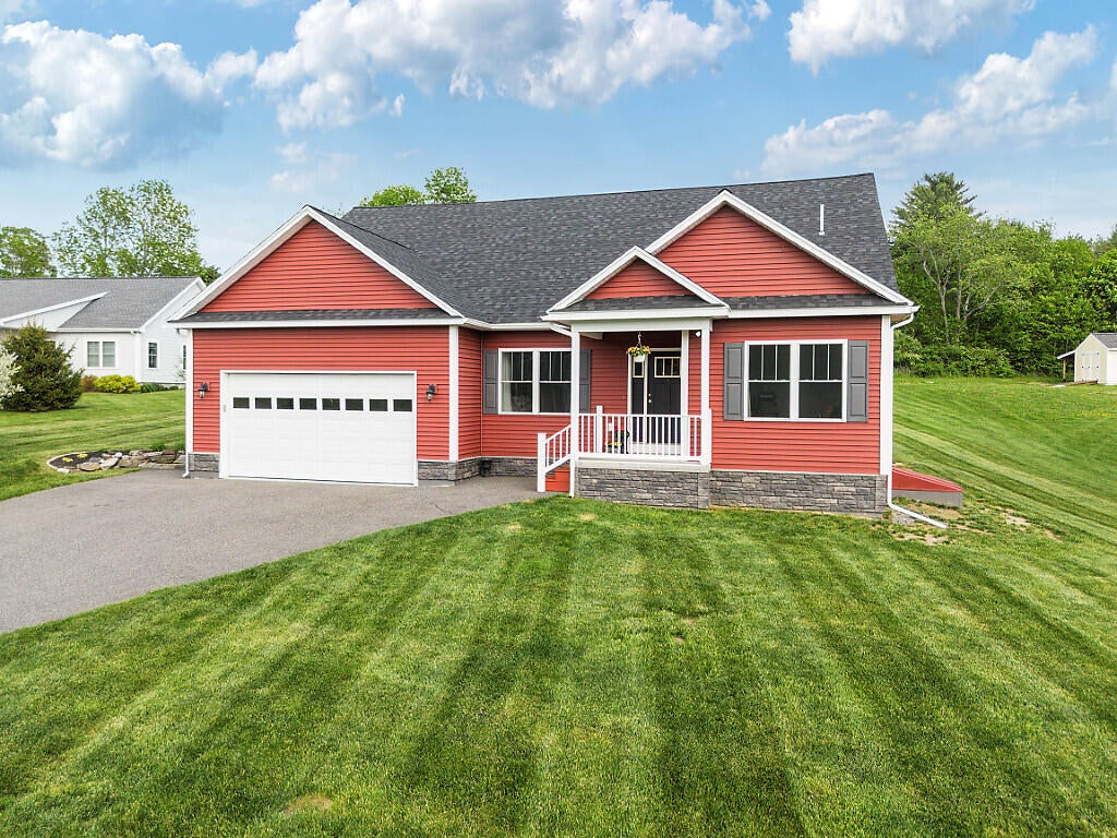 9 Fieldstone Drive — photo