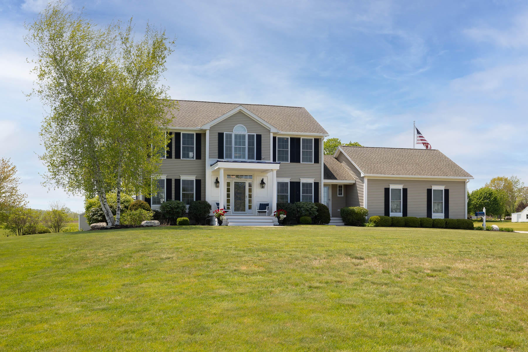 12 Perrys Way — photo