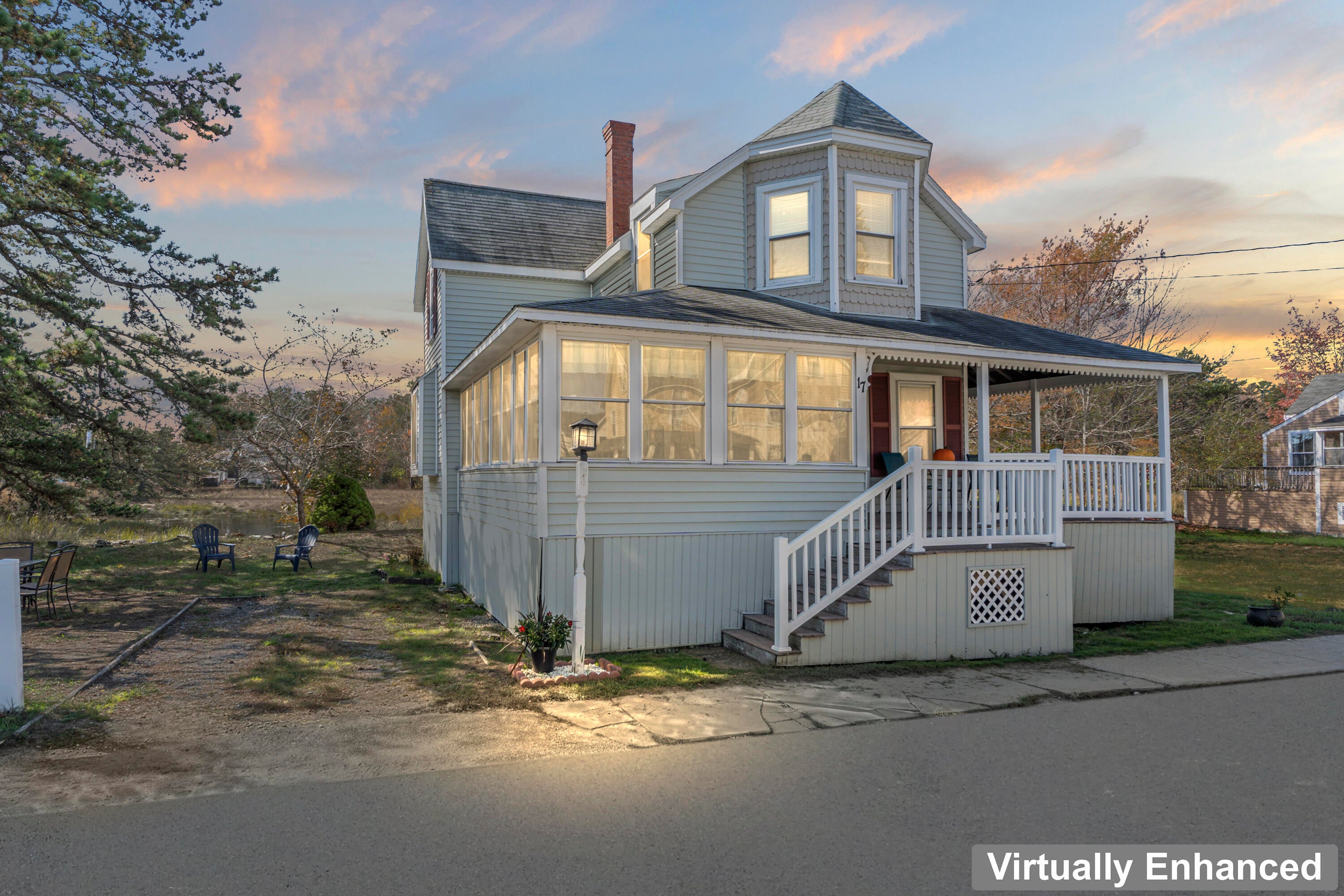 17 Randall Avenue — photo