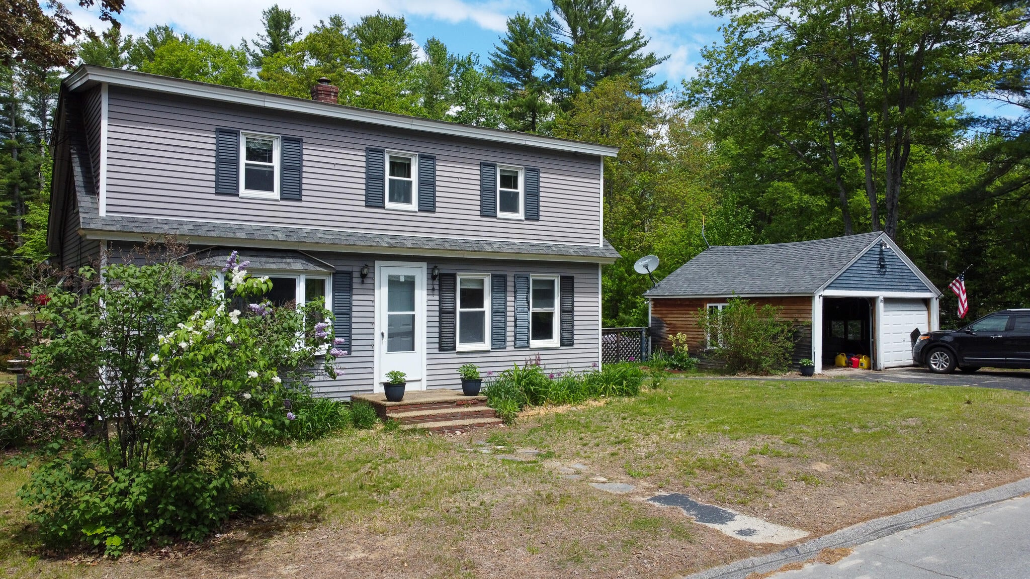 16 Hyde Road — photo