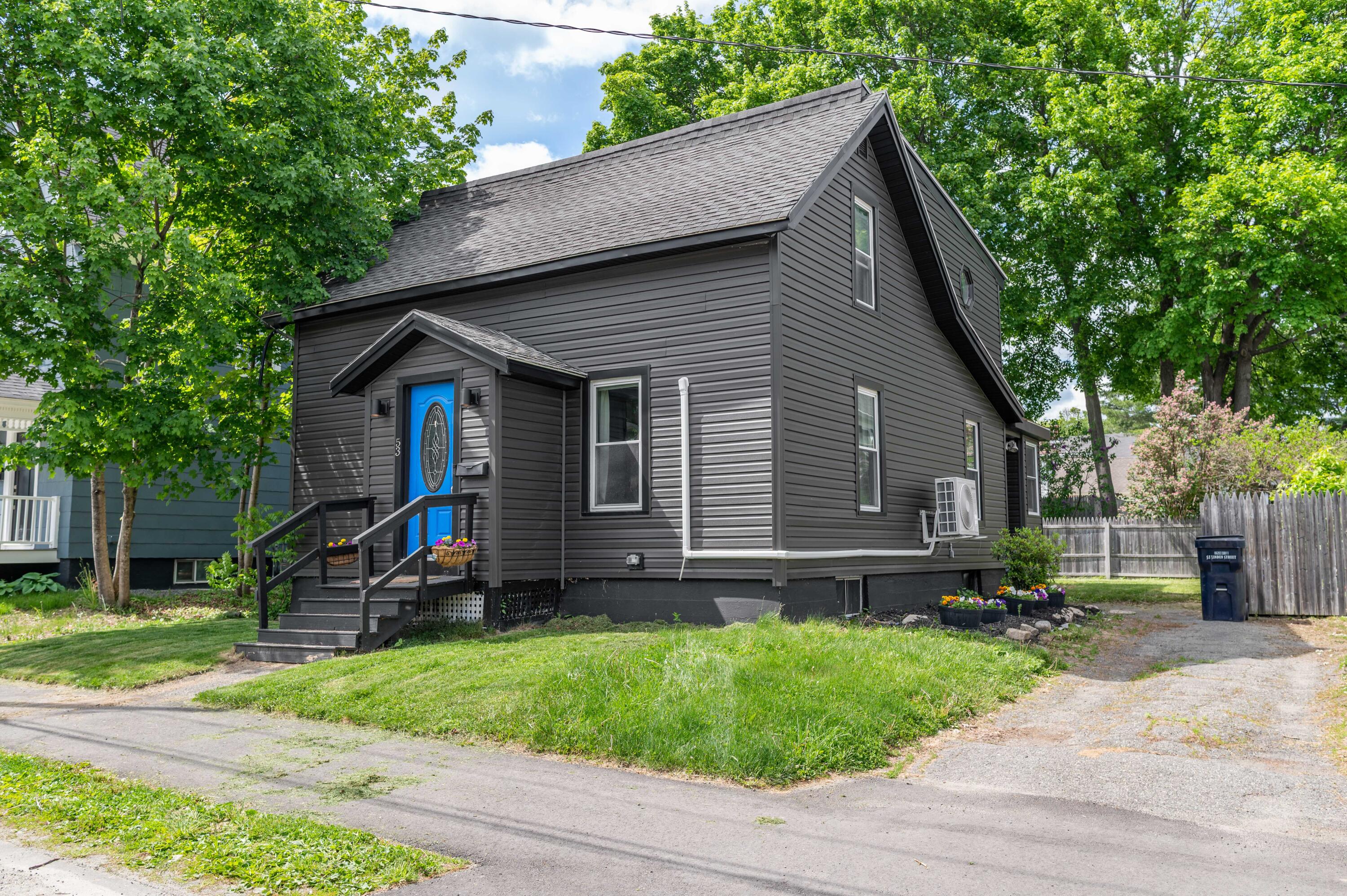 53 Linden Street — photo