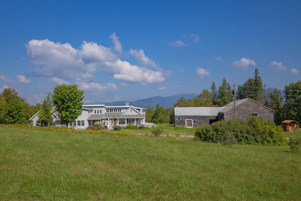118 Tory Hill Road — photo