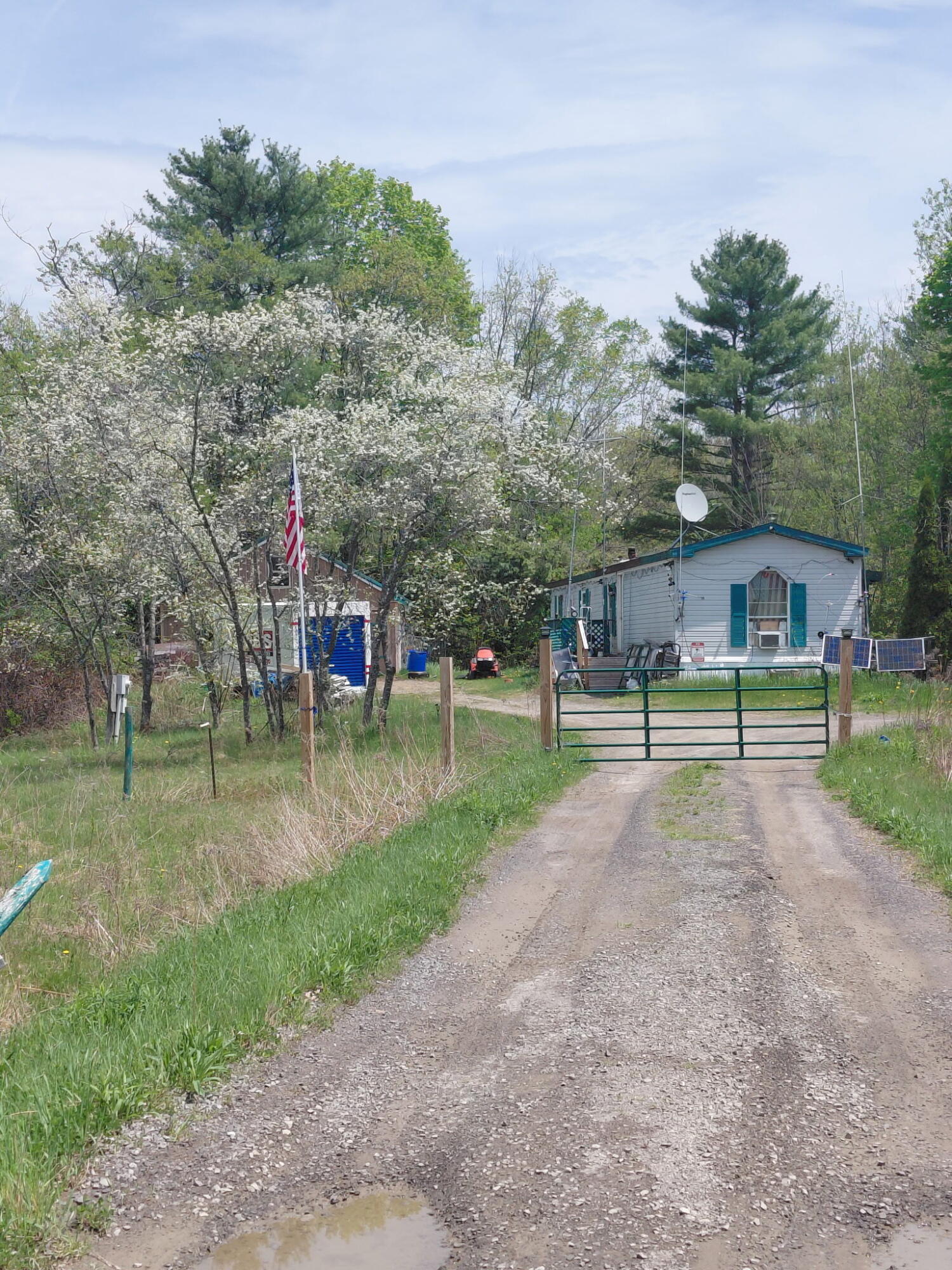 153 Collins Road — photo