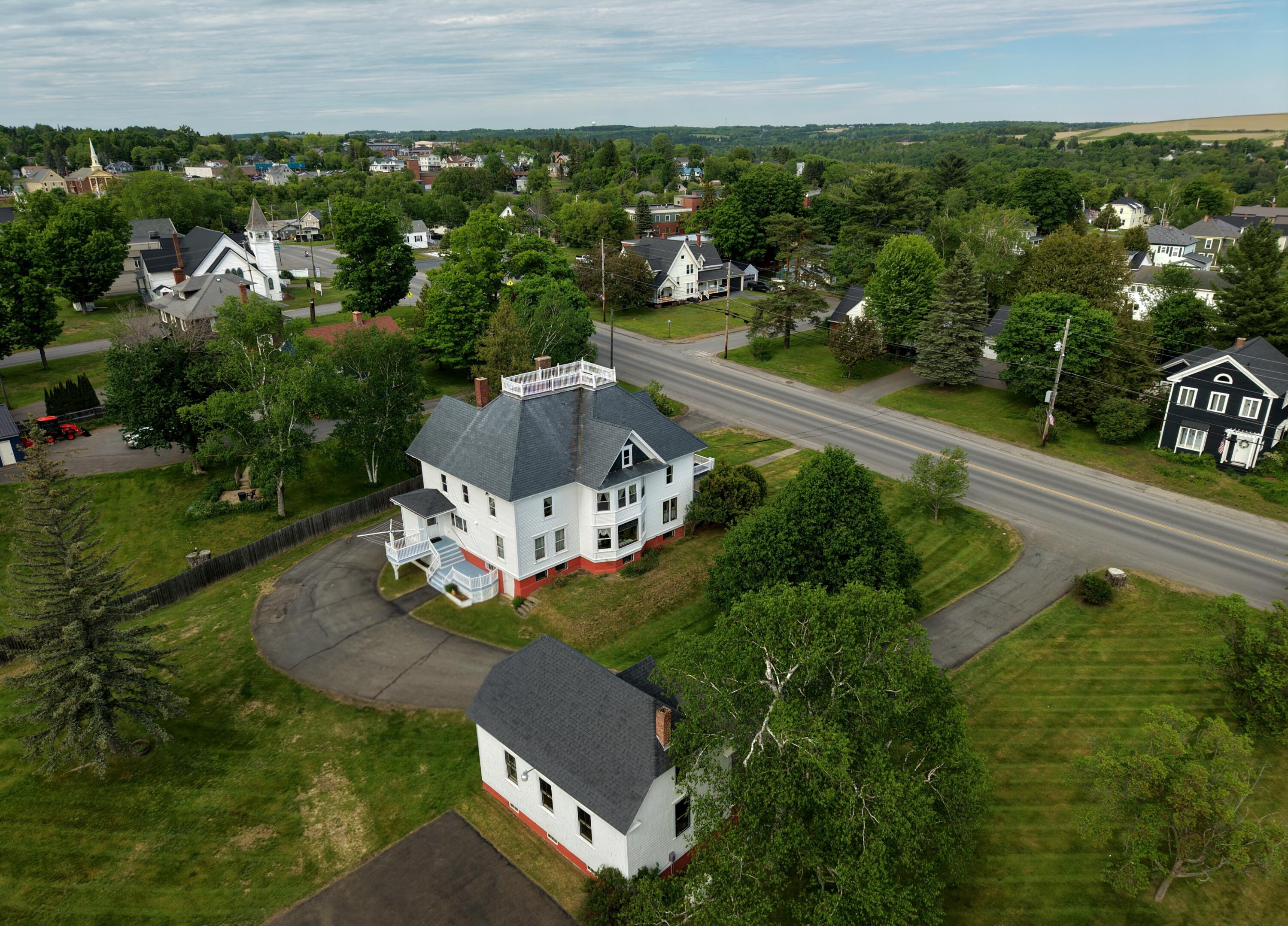 636 Main Street — photo