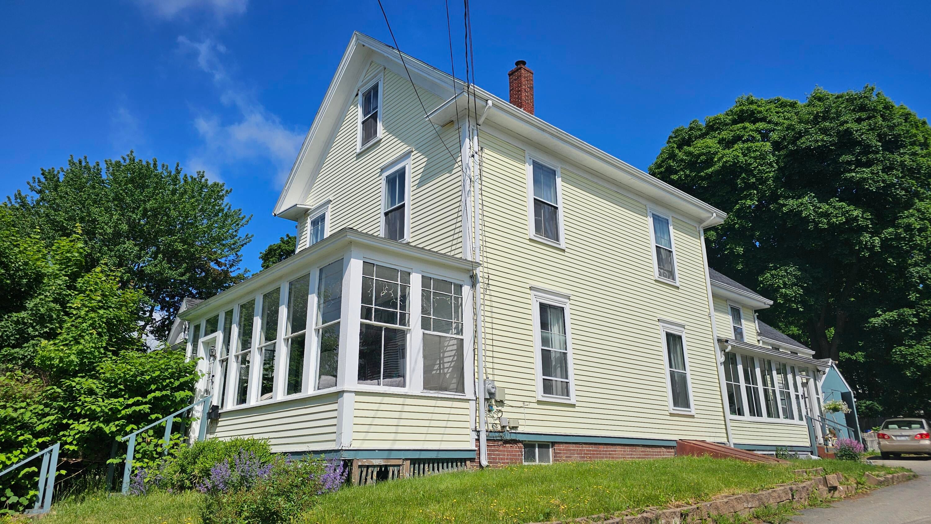 423 Hammond Street — photo