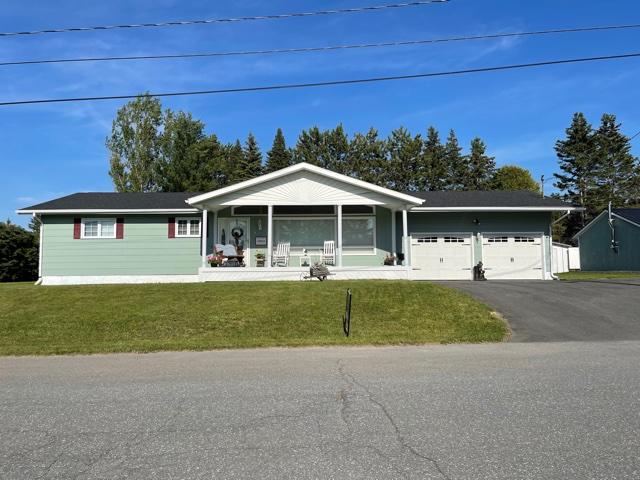 164 Hillcrest Avenue — photo