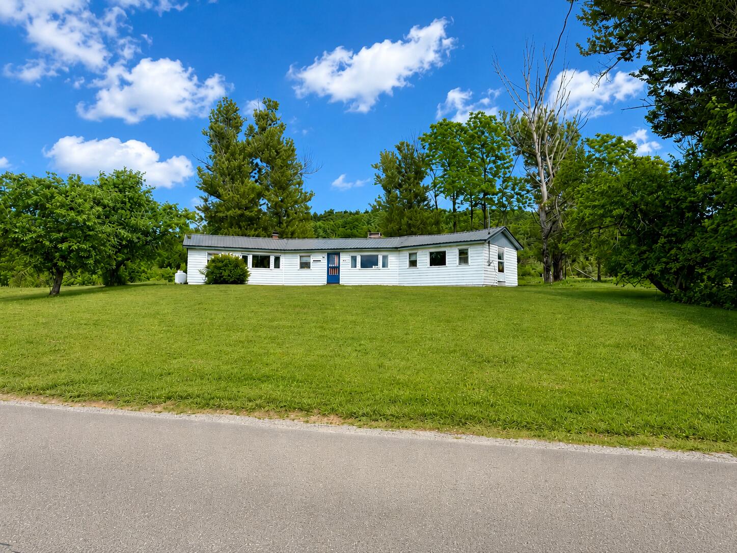 715 Great Pond Road — photo