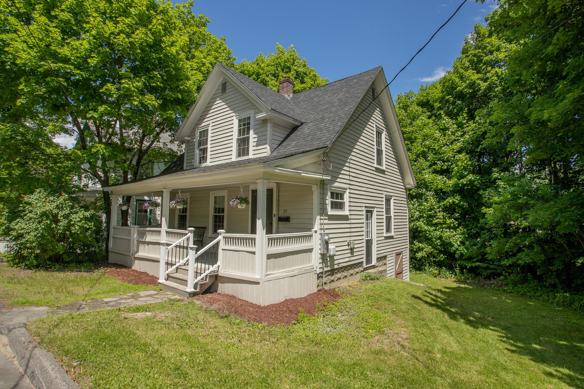 27 Princeton Street — photo