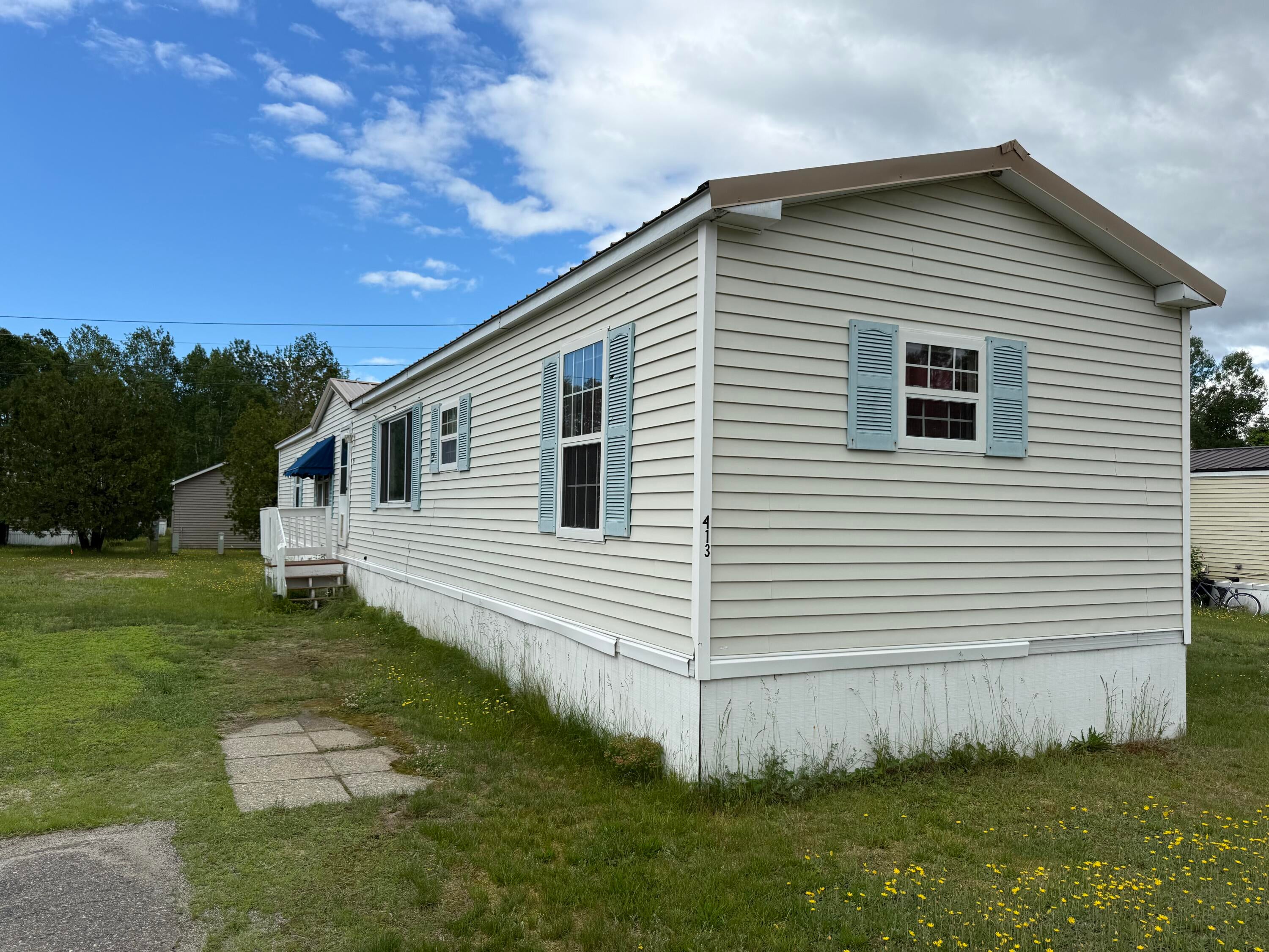 413 Kelley Mobile Homes Park — photo