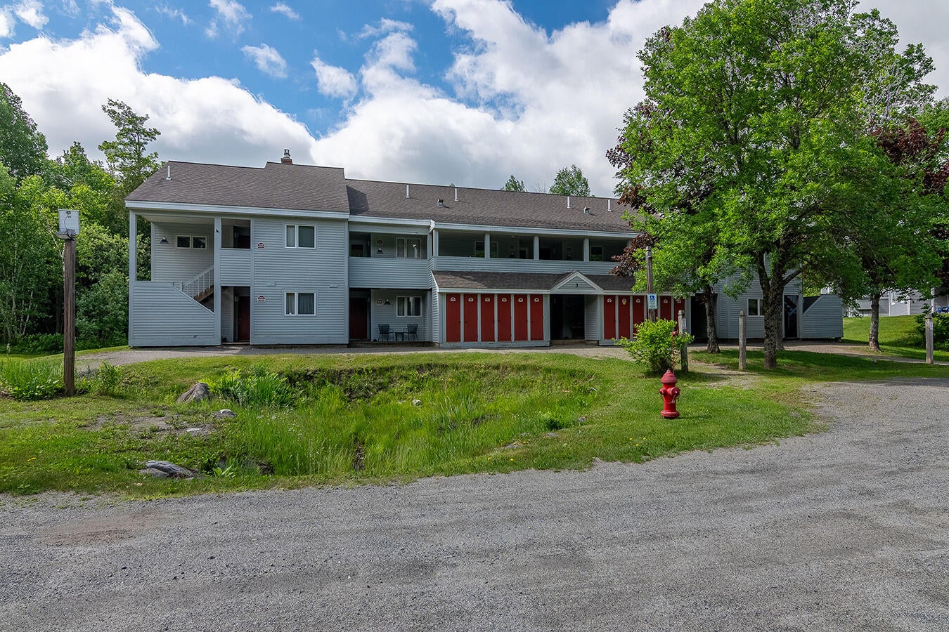 2527 Trout Brook Lane 2527 — photo