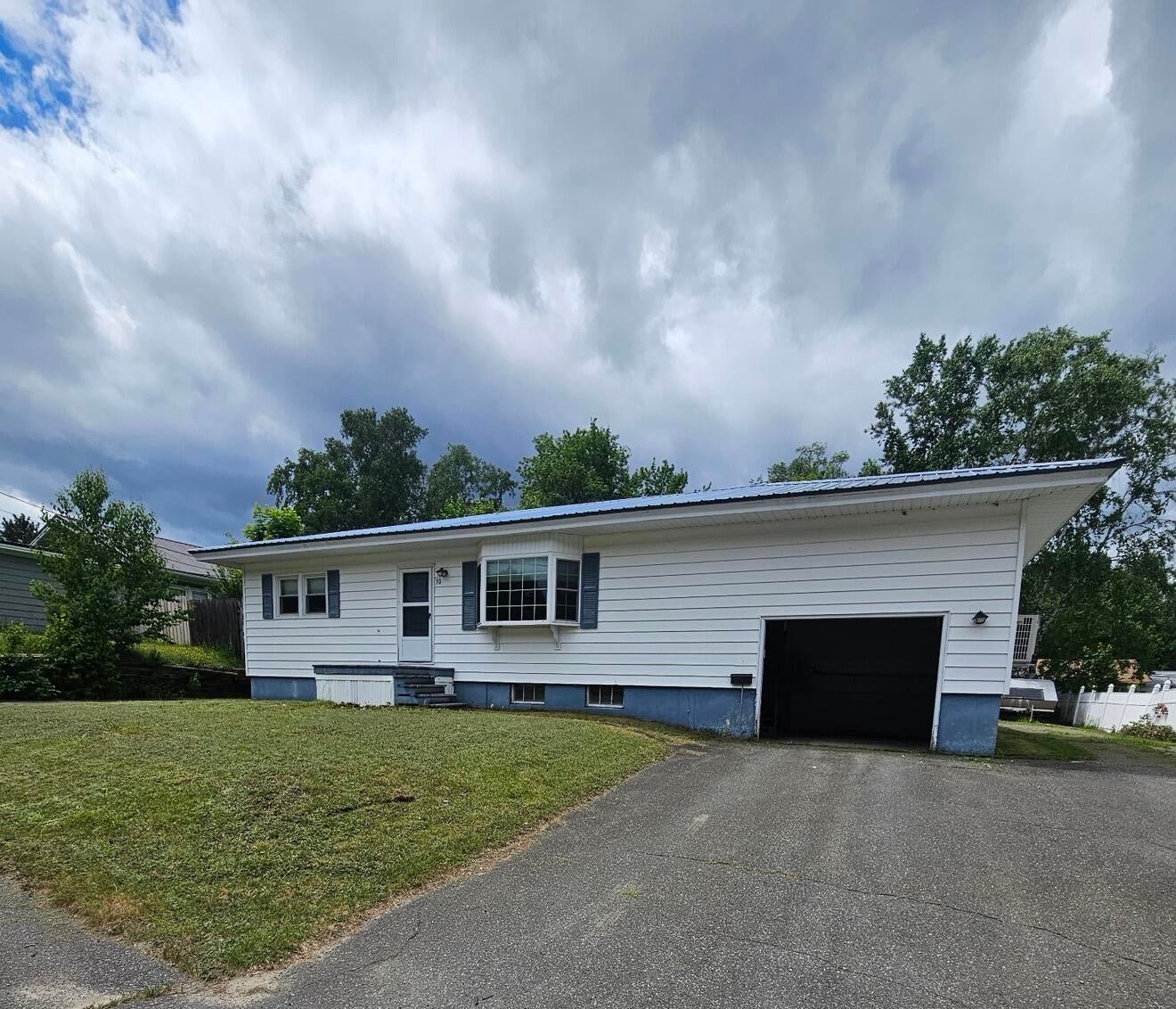 30 Ohio Street, Millinocket, ME 04462 — photo 2