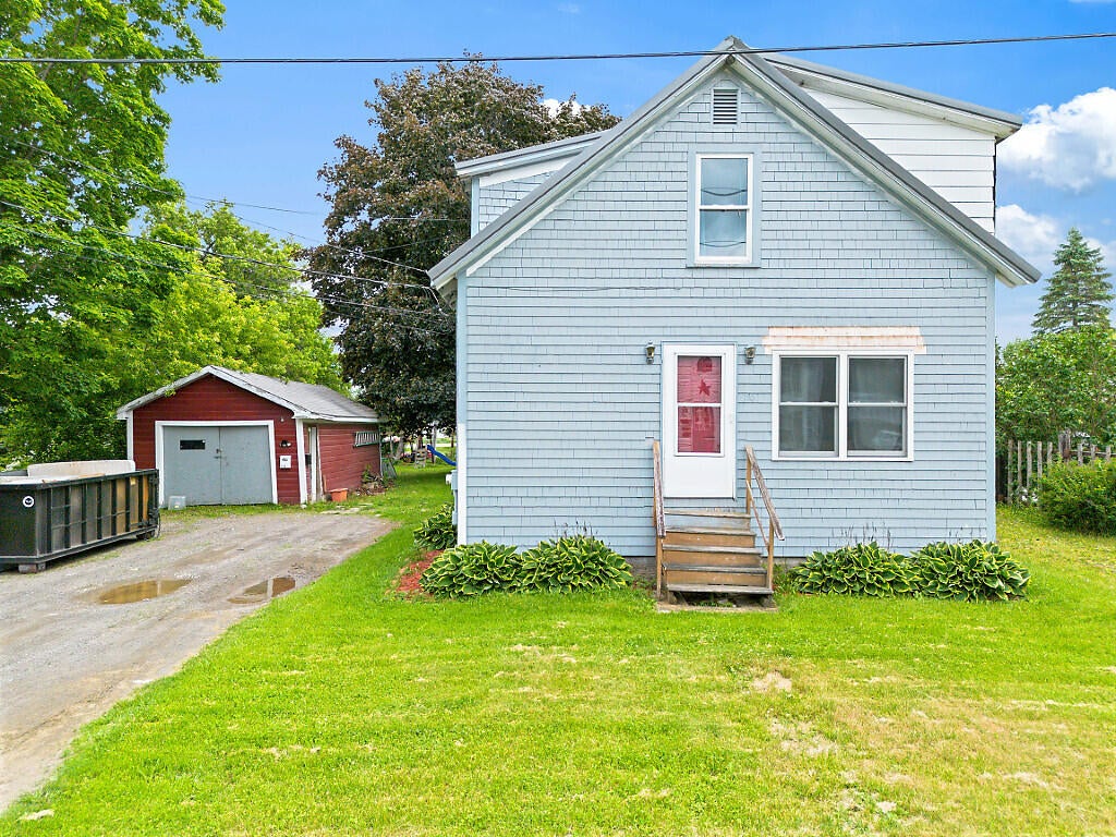 110 Noble Court — photo