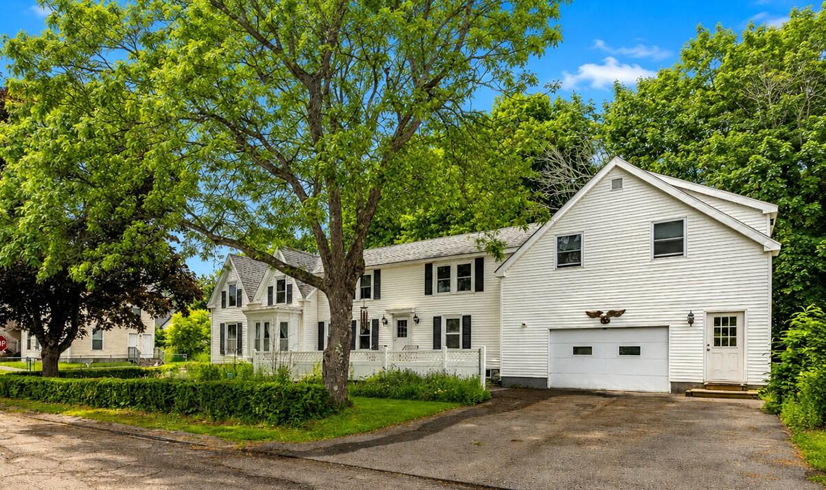27 Warren Street — photo