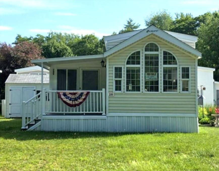 430 Post Road 289 — photo