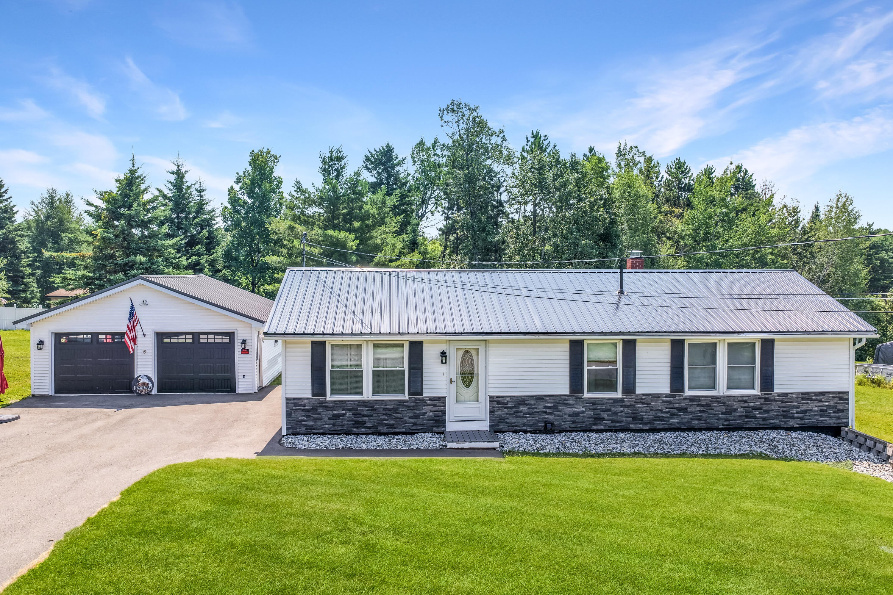 6 Skyview Drive — photo