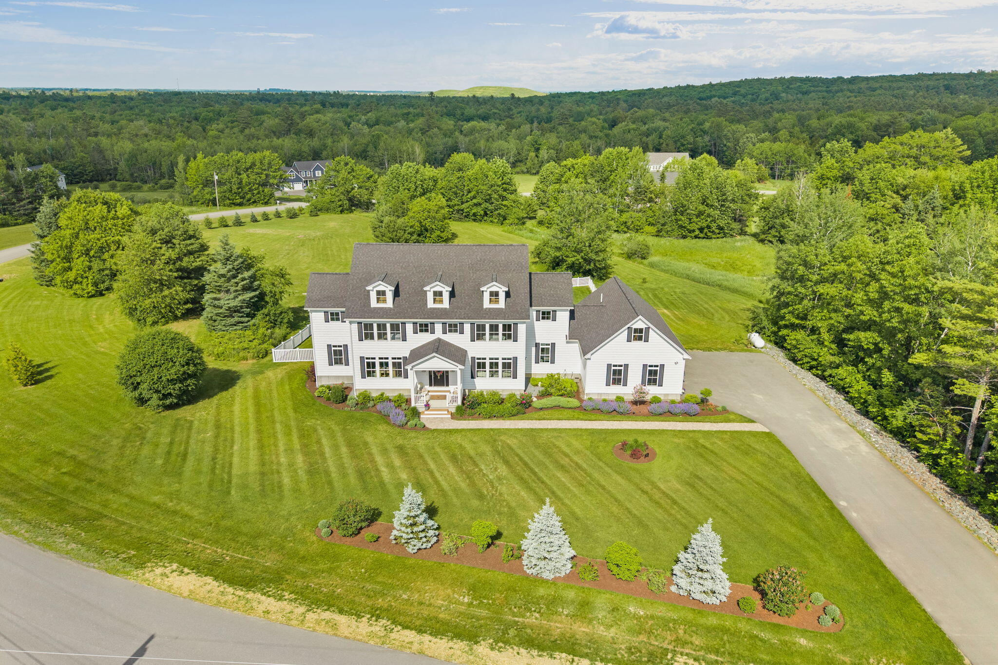 124 Dunton Circle — photo
