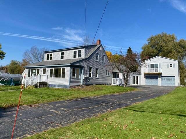 98 E Main Street — photo