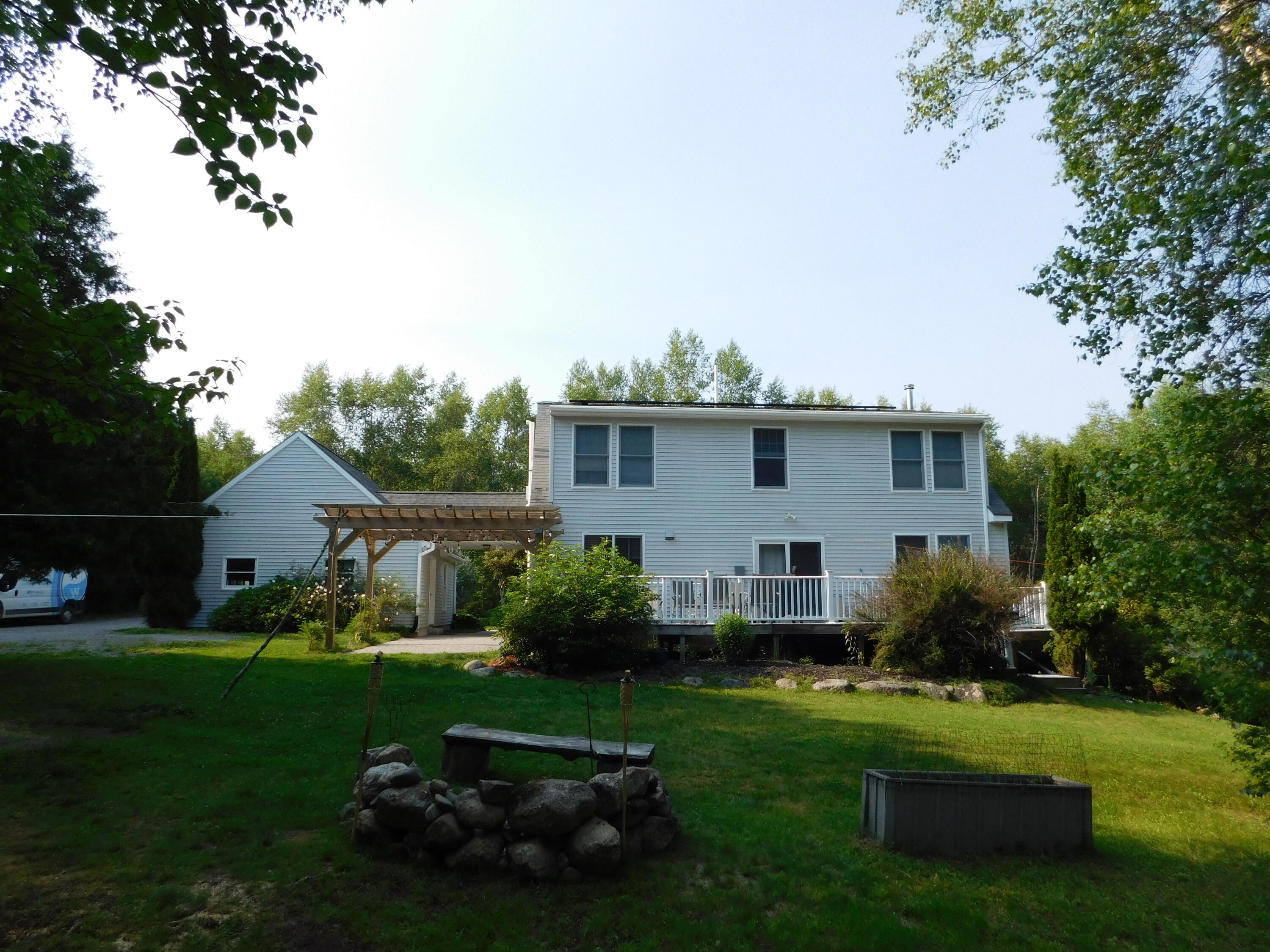 235 Nicolin Road — photo