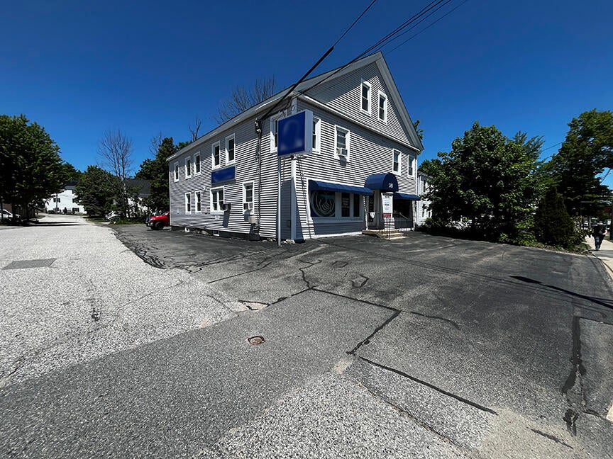 36 Main Street — photo