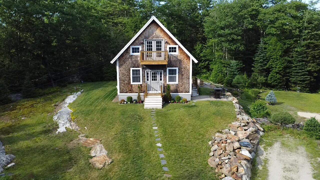 52 Greystone Lane — photo