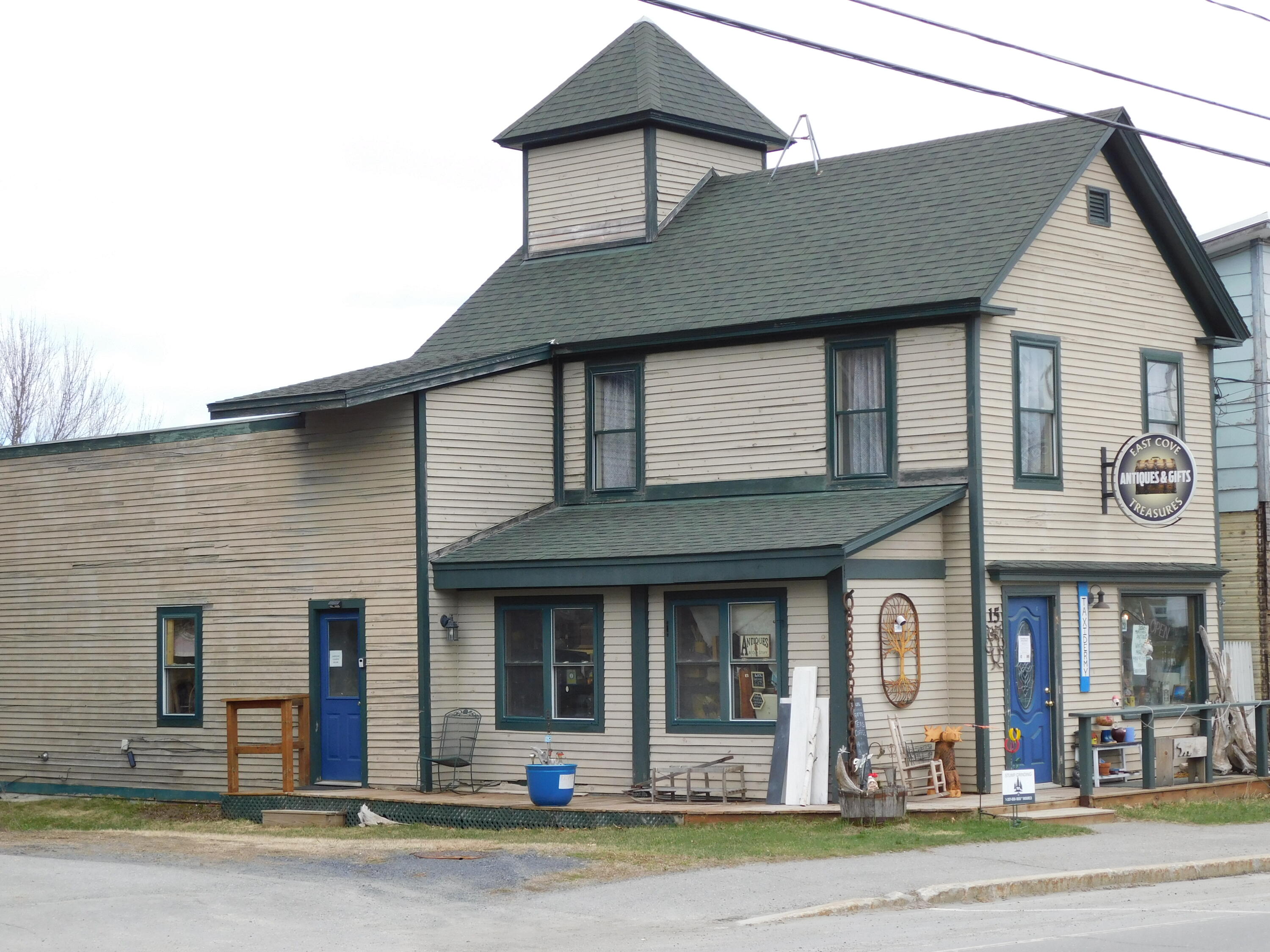 15 Moosehead Lake Road — photo