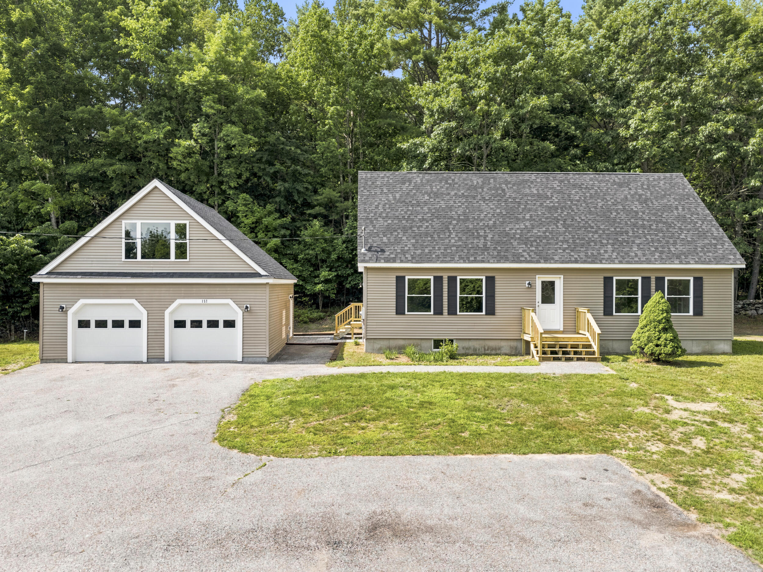 157 Ralph Richardson Road — photo